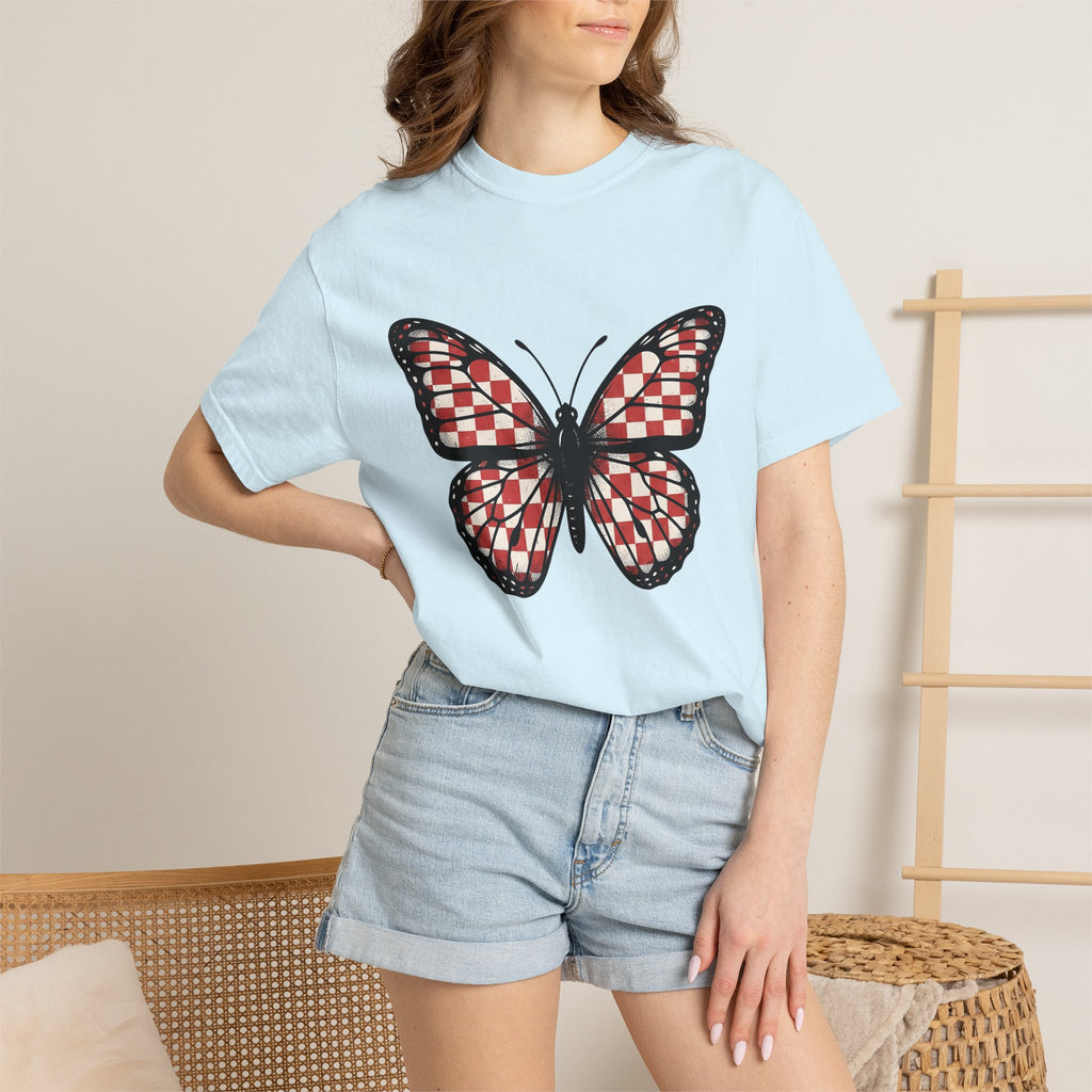 Butterfly Graphic Shirt Mom Nature Gift Women Farmhouse Tee Butterfly T-Shirt Motherhood Fan Rustic Tshirt Environmental Graphic Vintage