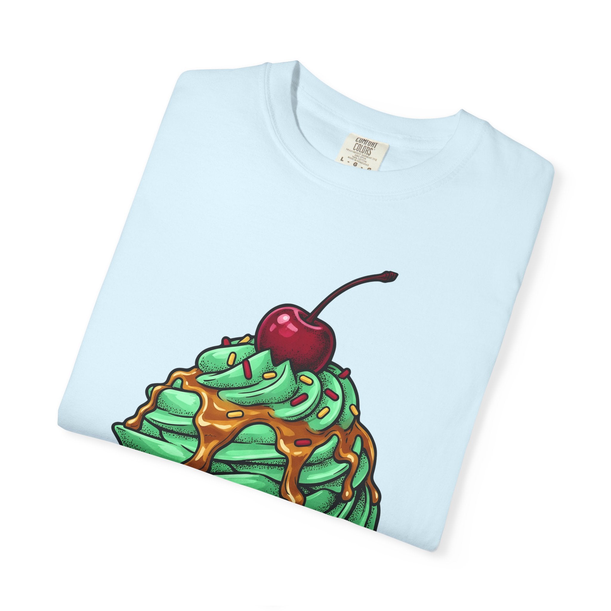 Cupcake Treat Shirt Desserts Cooking Gift Women Graphic Tee Muffin T-Shirt Pastry Fan Typography Tshirt Baking Design Vintage Cherry Tshirt