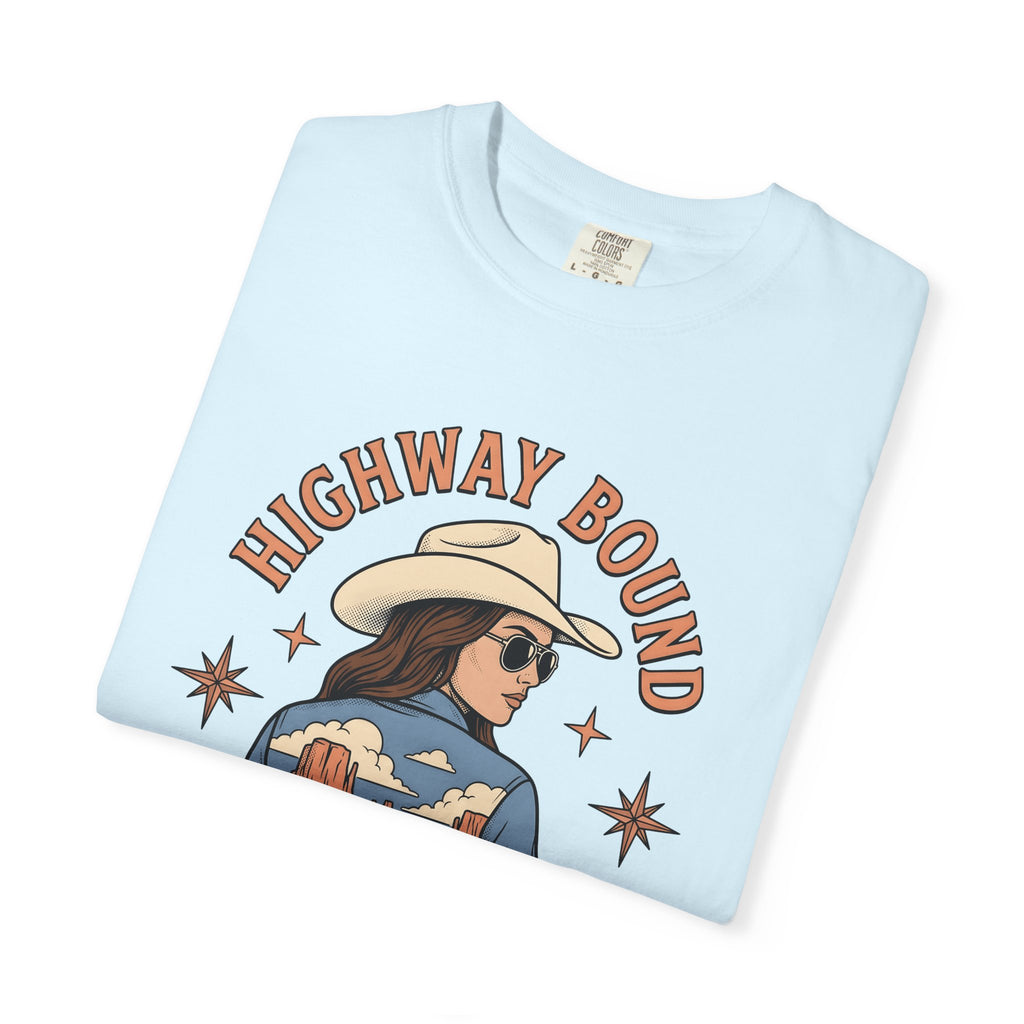 Cowgirl Graphic Shirt Cowgirl Adventure Gift Women Vintage Tee Western T-Shirt Cowboy Fan Retro Tshirt Explorer Graphic Retro Desert Truck
