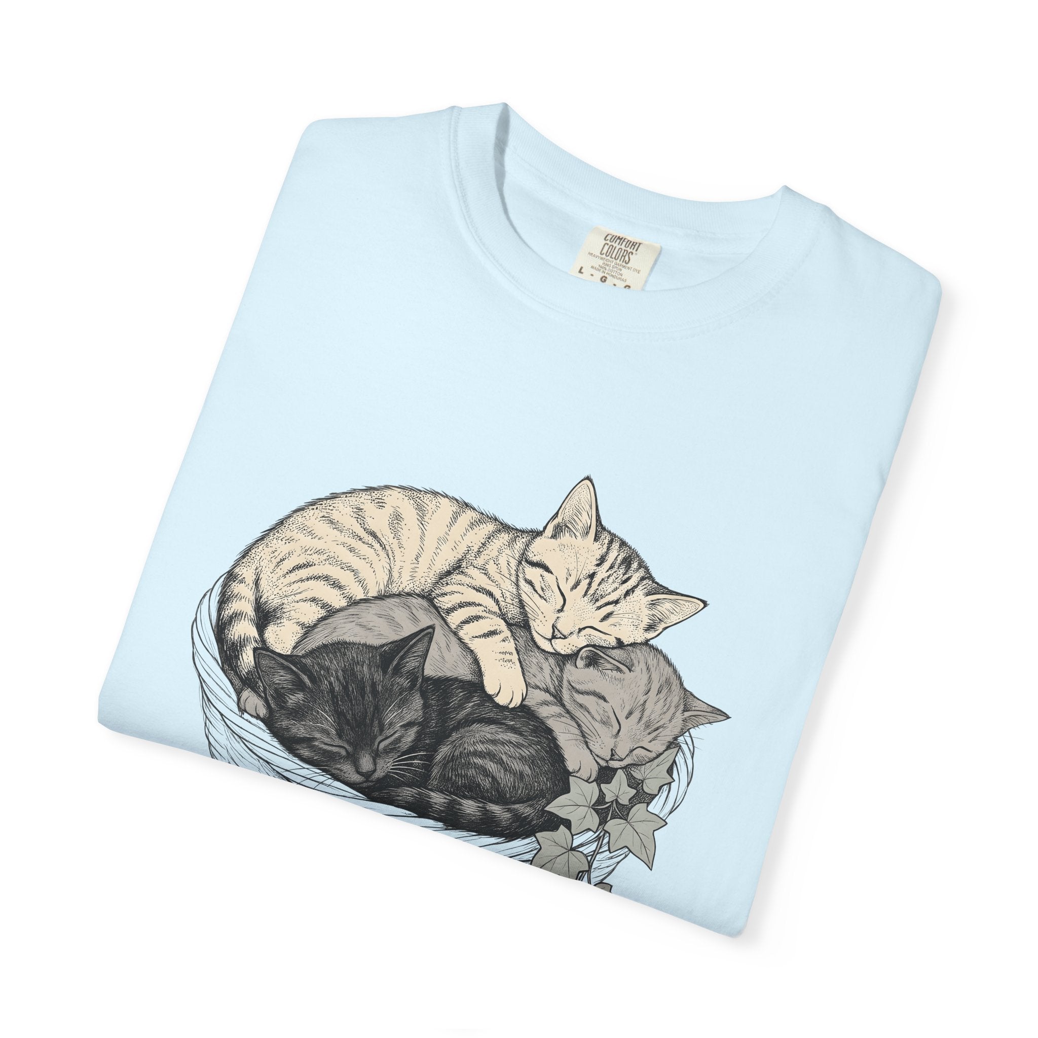 Napping Cats Shirt Cat Wildlife Gift Women Line Art Tee Kittens T-Shirt Cat Fan Feline Tshirt Wildlife Graphic Cartoon Climbing Leaves