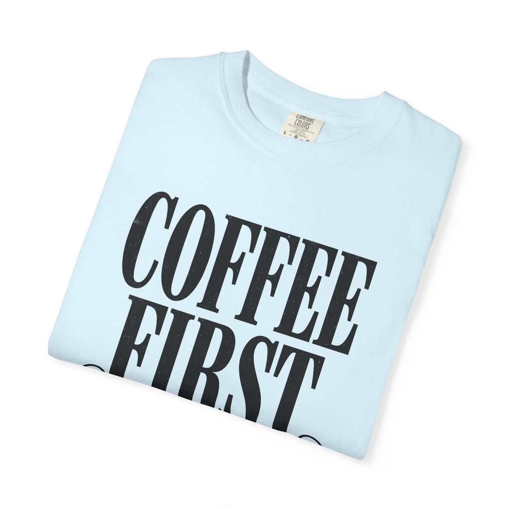 Coffee Quote Shirt Mom Coffee Gift Women Bold Vintage Tee Coffee T-Shirt Mom Fan Vintage Tshirt Caffeine Graphic Retro Swirl Accent Tshirt