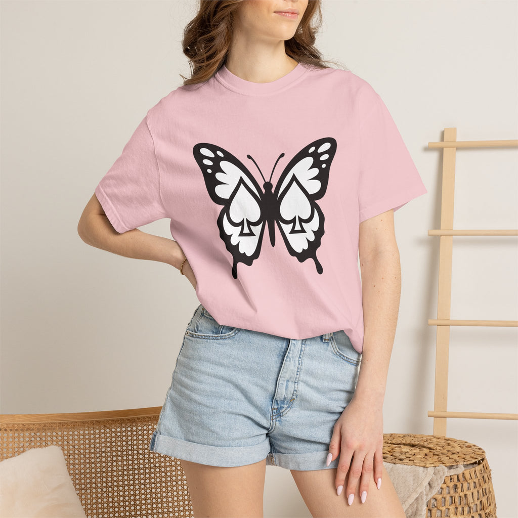 Butterfly Graphic Shirt Butterfly Nature Gift Women Bold Tee Butterfly T-Shirt Butterfly Enthusiast Graphic Tshirt Wilderness Graphic Design
