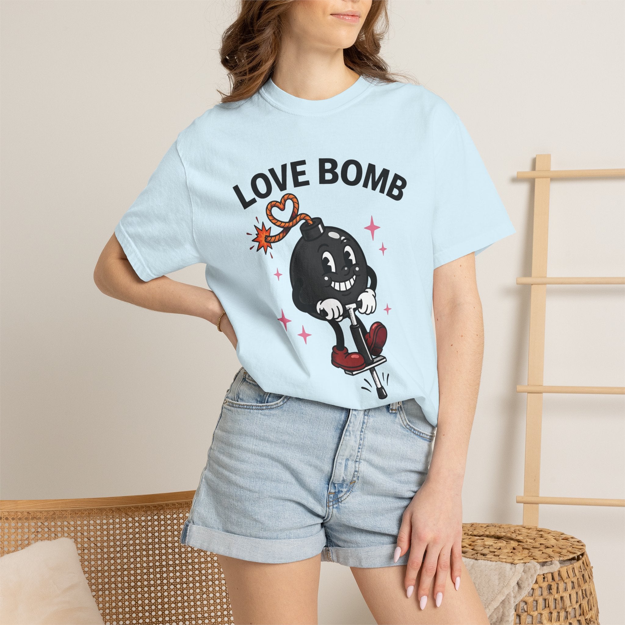 Cartoon Bomb Icon Shirt St. Valentine's Day Duos Gift Women Retro Tee Explosive T-Shirt Valentine Fan Vintage Tshirt Couples Graphic Hand