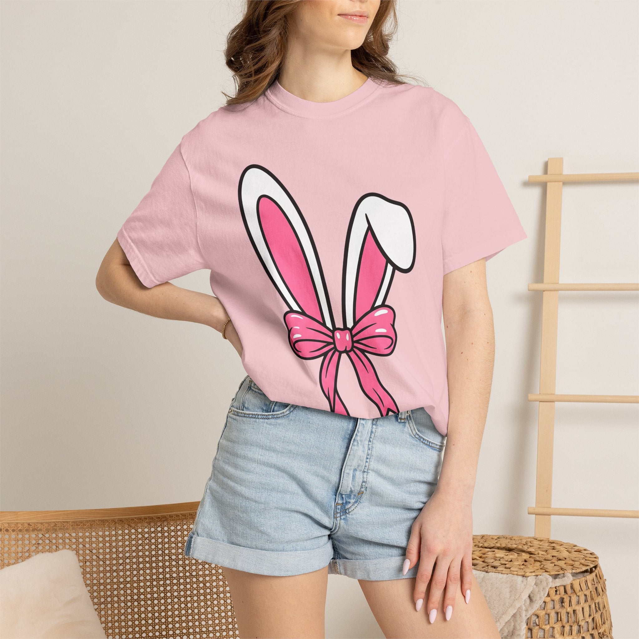 Bunny Ears Shirt Easter Animal Gift Women Cartoon Tee Rabbit Ears T-Shirt Easter Fan Bunny Tshirt Cute Graphic Simple Animal Illustration