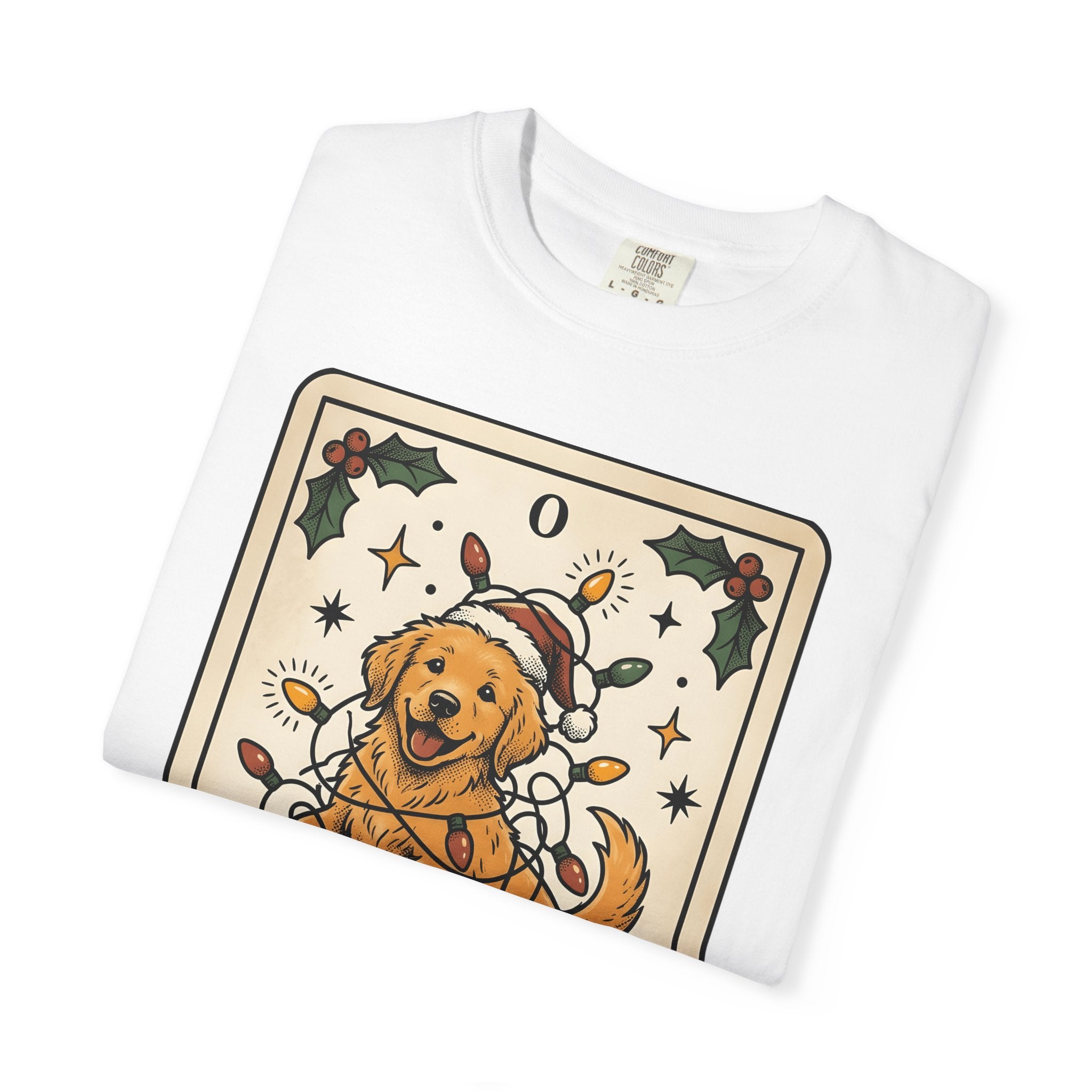 Golden Retriever Dog Shirt Christmas Pet Gift Women Retro Tee Retriever T-Shirt Xmas Fan Vintage Tshirt Animal Graphic Mystical Fairy Lights