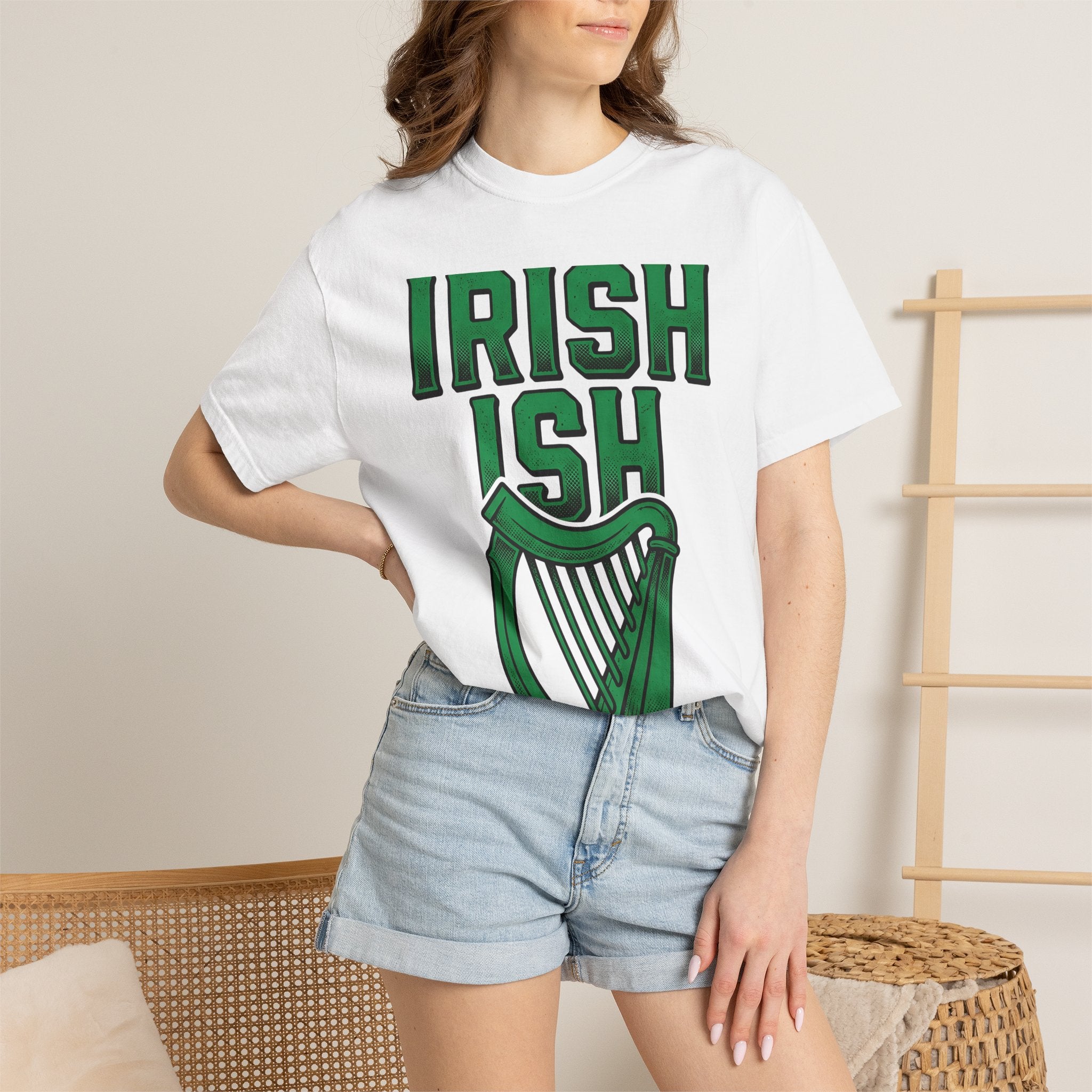 Harp Drawing Shirt St Patrick's Day Gaelic Gift Women Graphic Tee Lyre T-Shirt Shamrock Fan Celtic Tshirt Gaelic Graphic Classic Antique