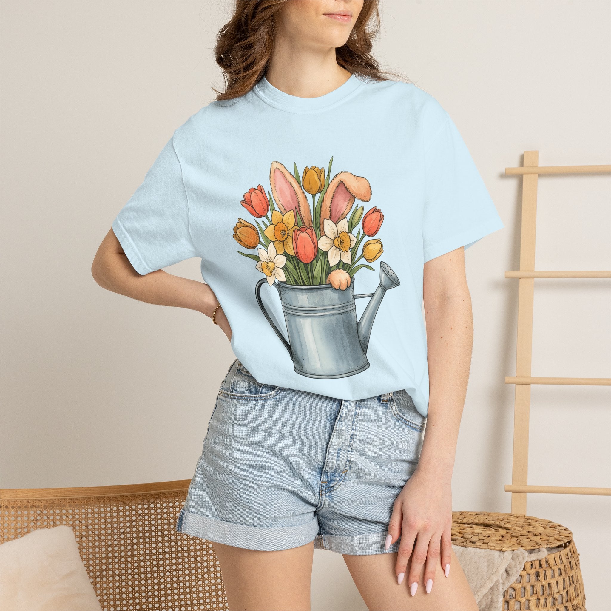 Hare Ears Flowers Shirt Easter Garden Gift Women Brushwork Tee Rabbit Ears T-Shirt Easter Fan Painted Tshirt Gardening Graphic Outline