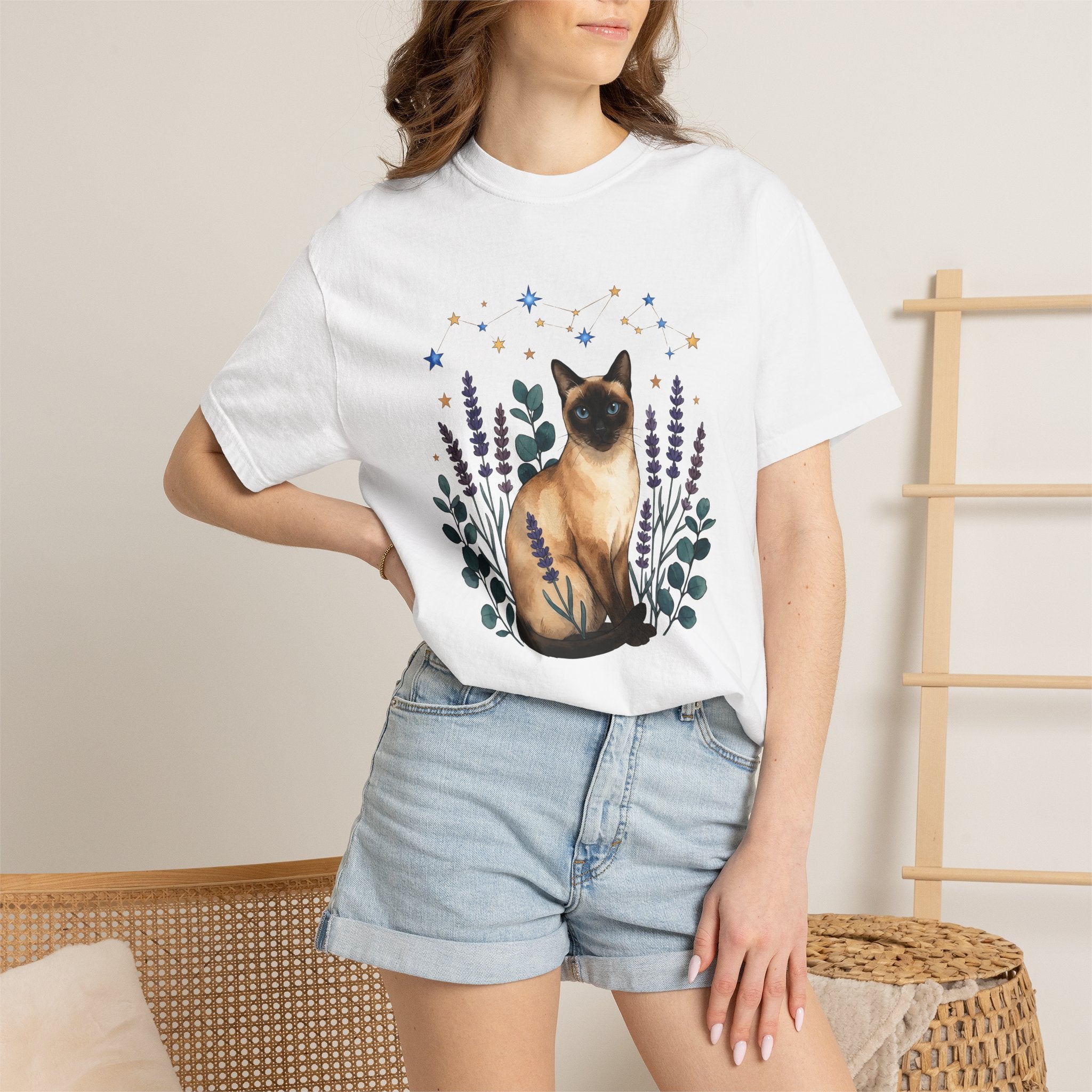 Siamese Cat Shirt Cat Astrology Gift Women Watercolor Tee Cat T-Shirt Cat Fan Zodiac Graphic Cat Boho Lavender Tshirt