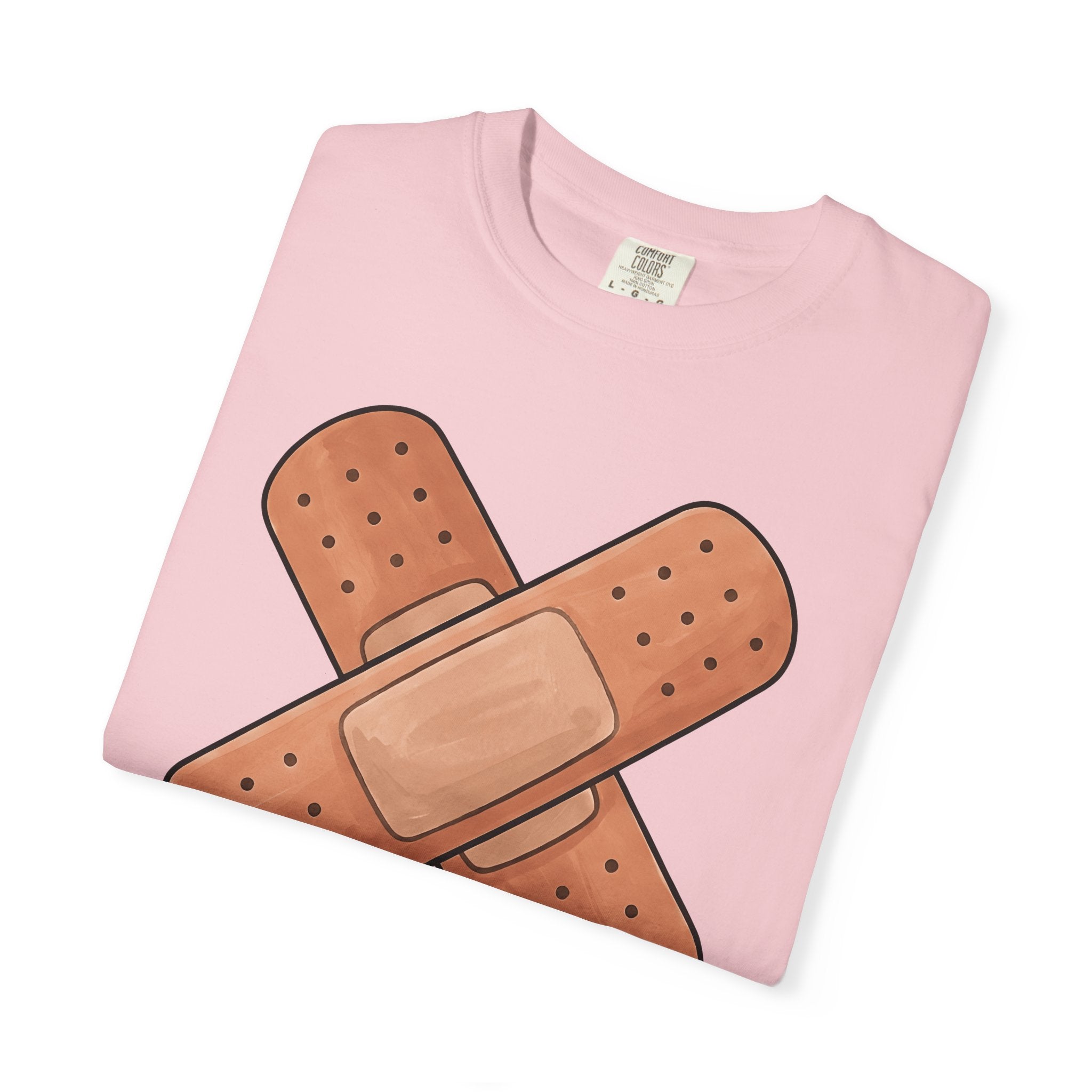 Bandage Graphic Shirt Nurses Healthcare Gift Women Minimal Tee Band Aid T-Shirt Nurse Enthusiast Simple Tshirt Medical Graphic Design Hand