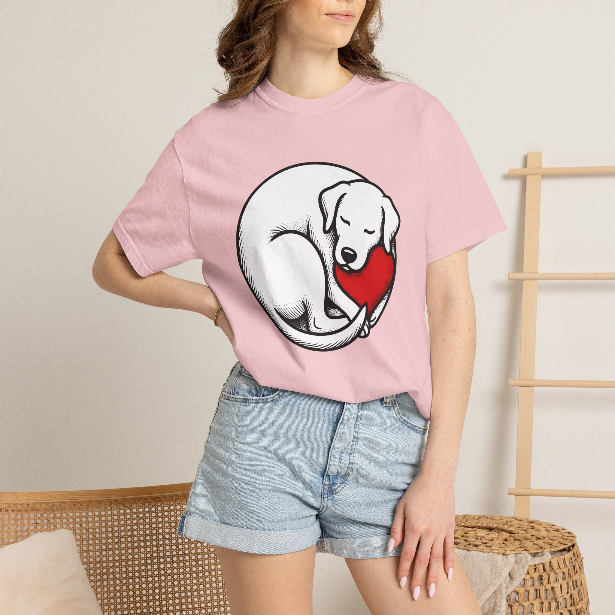 Napping Dog Shirt Dog Pet Gift Women Simple Tee Sleeping Dog T-Shirt Dog Fan Canine Tshirt Pet Illustration Retro Love Symbol Tshirt