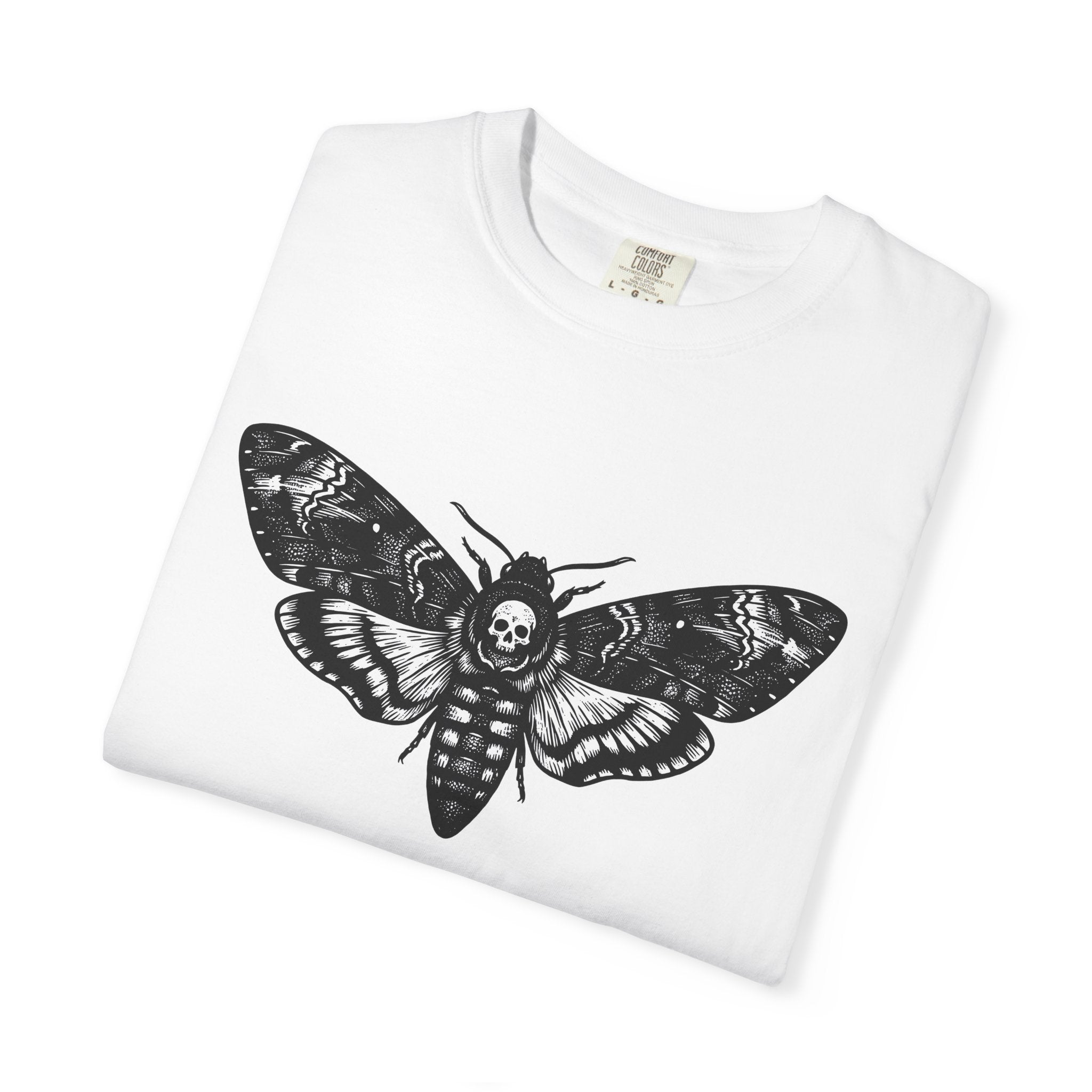 Undead Moth Shirt Gothic Creepy Crawlies Gift Women Macabre Tee Moth T-Shirt Dark Fan Morbid Tshirt Bug Graphic Sketch Skull Face Tshirt