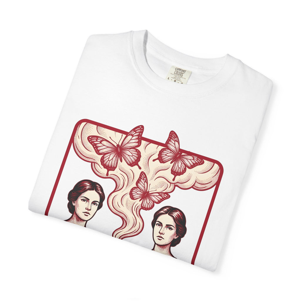 Dual Women Shirt Boho Chic Magical Gift Women Classic Tee Lesbians T-Shirt Bohemian Fan Vintage Tshirt Mystical Graphic Line Art Insect