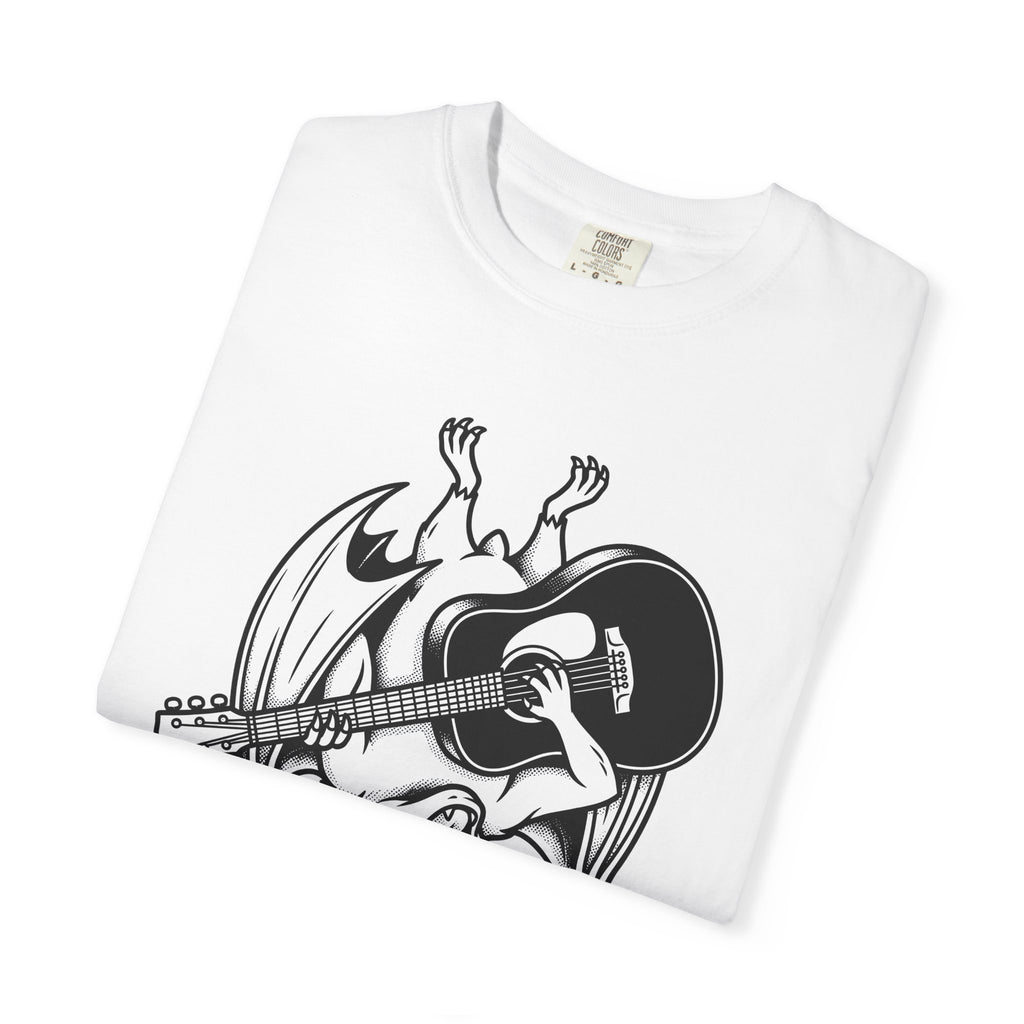 Bat Guitar Shirt Funny Nature Gift Women Illustration Tee Guitar T-Shirt Comedian Fan Cartoon Tshirt Wildlife Graphic Hand Drawn Musical