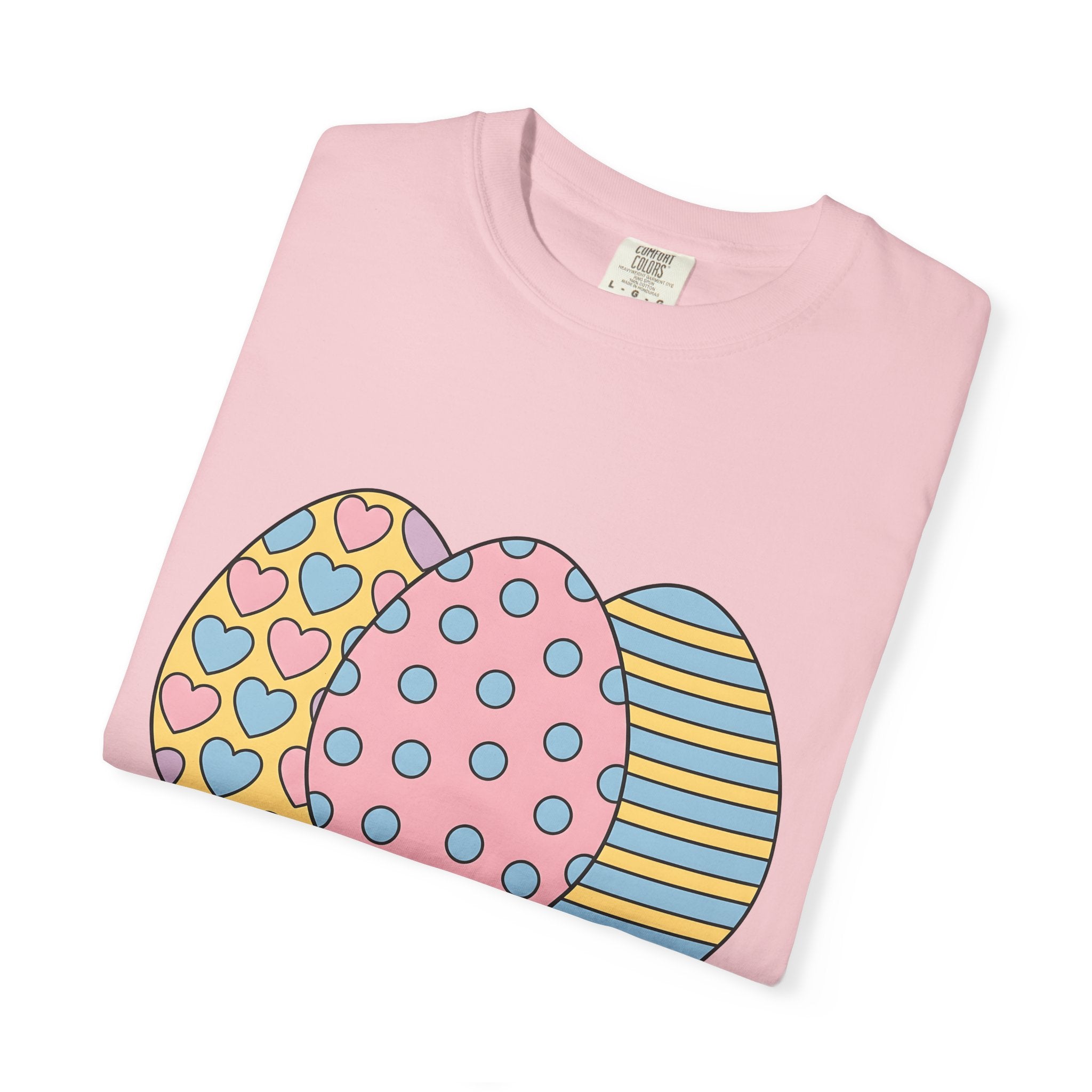 Easter Eggs Shirt Easter Holiday Gift Women Cute Tee Egg T-Shirt Easter Fan Egg Tshirt Holiday Graphic Pastel Hearts Tshirt