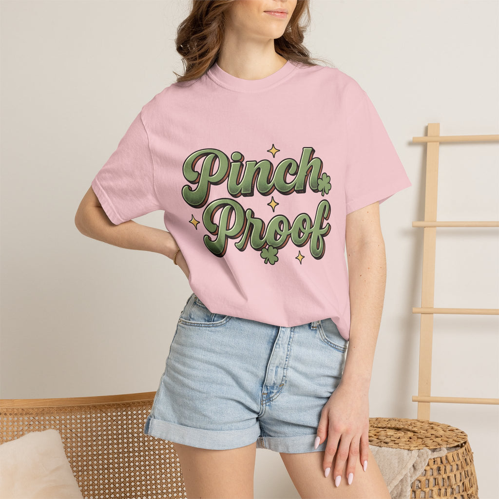 Clover Design Shirt St. Patrick's Day Seasonal Gift Women Classic Tee Shamrock T-Shirt Luck Fan Vintage Tshirt Holiday Graphic Distressed