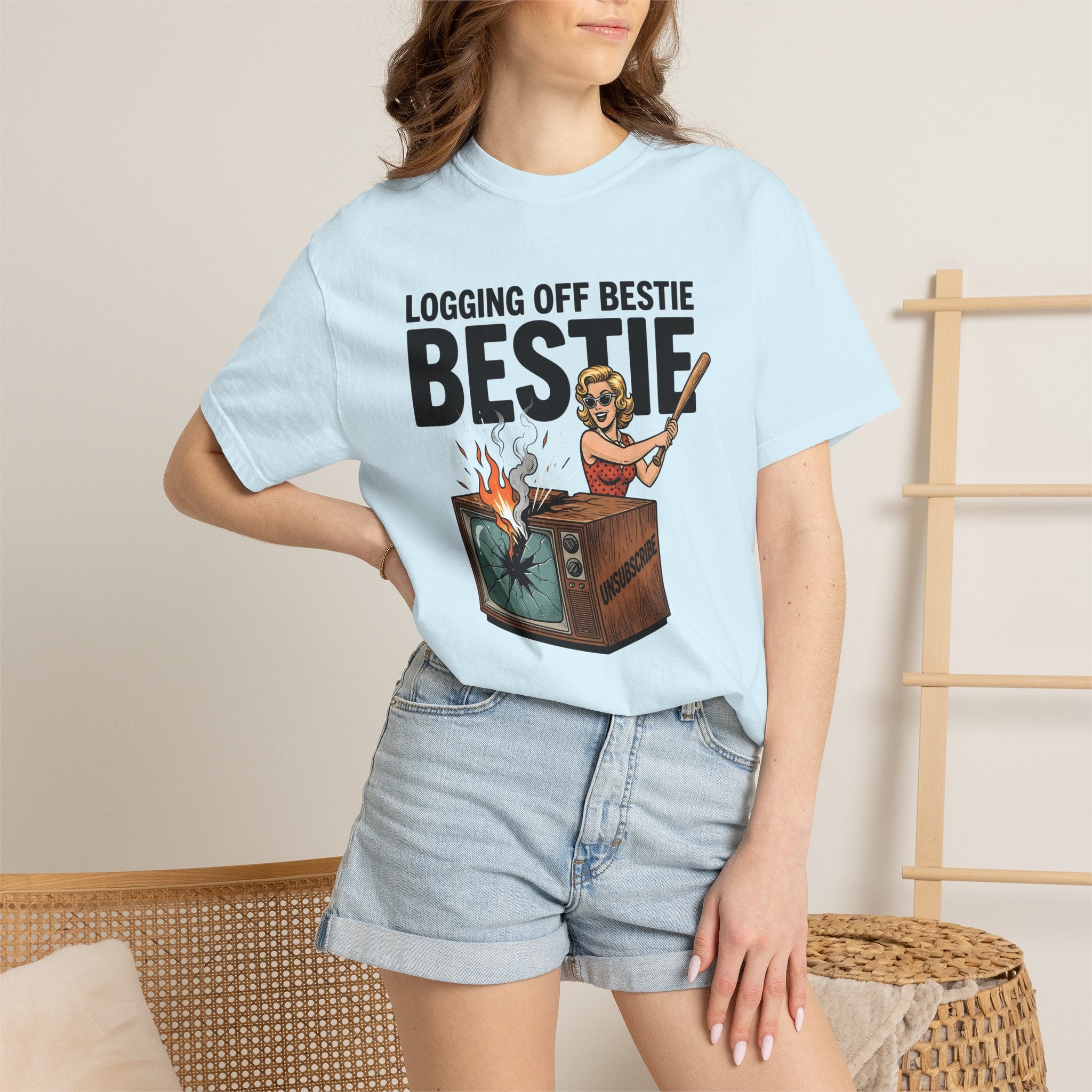 Retro Woman Tv Shirt Friendship Humor Gift Women Pop Art Tee Television T-Shirt Buddy Fan Retro Art Tshirt Funny Graphic Vintage Baseball