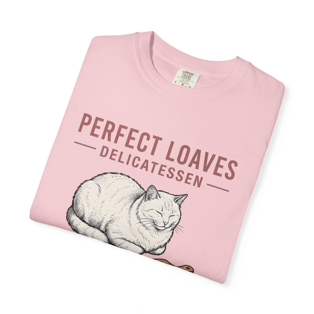 Loaf Cat Shirt Cat Foodie Gift Women Hand Drawn Tee Kitty Cat Lady T-Shirt Cat Fan Illustrated Graphic Tshirt Vintage Cutting Board Tshirt
