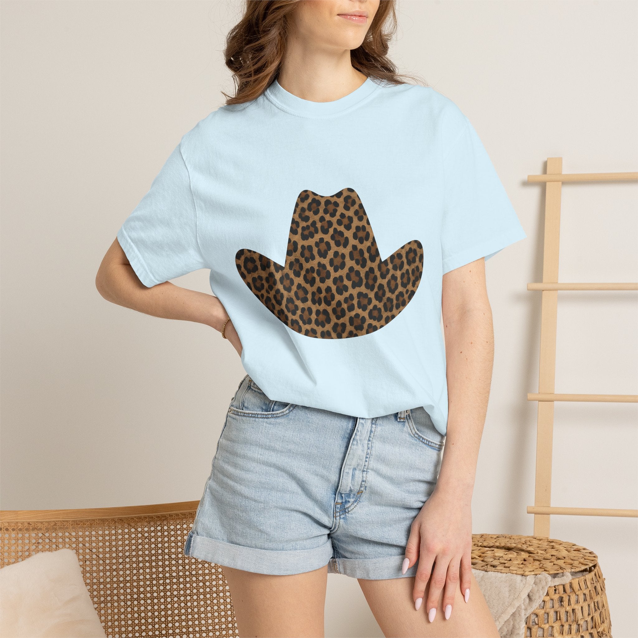 Spotted Cowboy Hat Shirt Animal Print Rustic Gift Women Graphic Tee Cowboy Hat T-Shirt Leopard Fan Graphic Tshirt Country Design