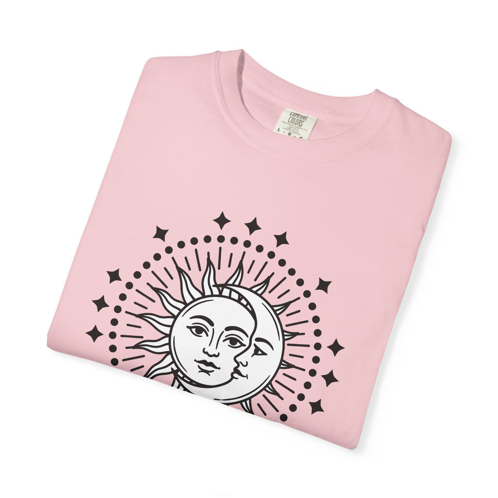 Sun Moon Faces Shirt Boho Chic Cosmos Gift Women Fantasy Tee Celestial T-Shirt Bohemian Enthusiast Mystical Tshirt Galaxy Graphic Gypsy