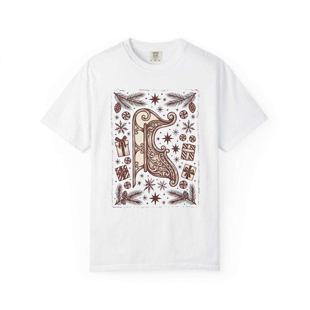 Santa Sleigh Shirt Christmas Holiday Gift Women Vintage Tee Sleigh Bell T-Shirt Xmas Fan Christmas Tree Tshirt Seasonal Graphic Hand Drawn
