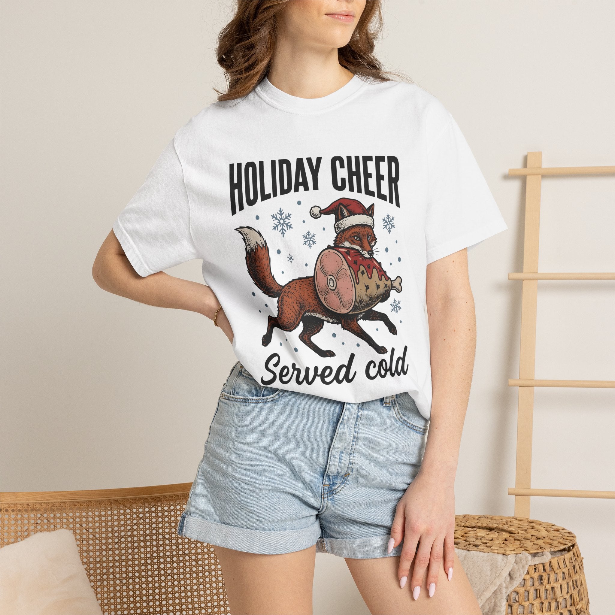 Fox Christmas Hat Shirt Christmas Wildlife Gift Women Retro Tee Fox T-Shirt Xmas Fan Vintage Tshirt Animal Graphic Sketch Snow Tshirt