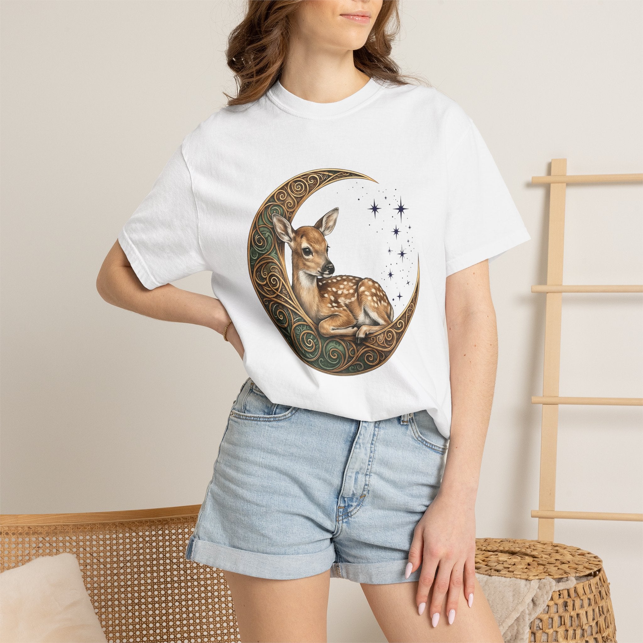 Deer Moon Shirt Animals Nature Gift Women Boho Tee Moonlight T-Shirt Wildlife Fan Bohemian Tshirt Environmental Graphic Vintage Stars Tshirt