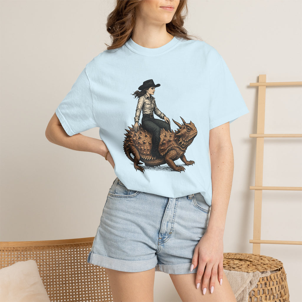 Cowgirl On Reptile Shirt Cowgirl Cowboy Gift Women Traditional Tattoo Tee Rodeo T-Shirt Cowgirl Fan Sailor Tshirt Cowboy Graphic Retro