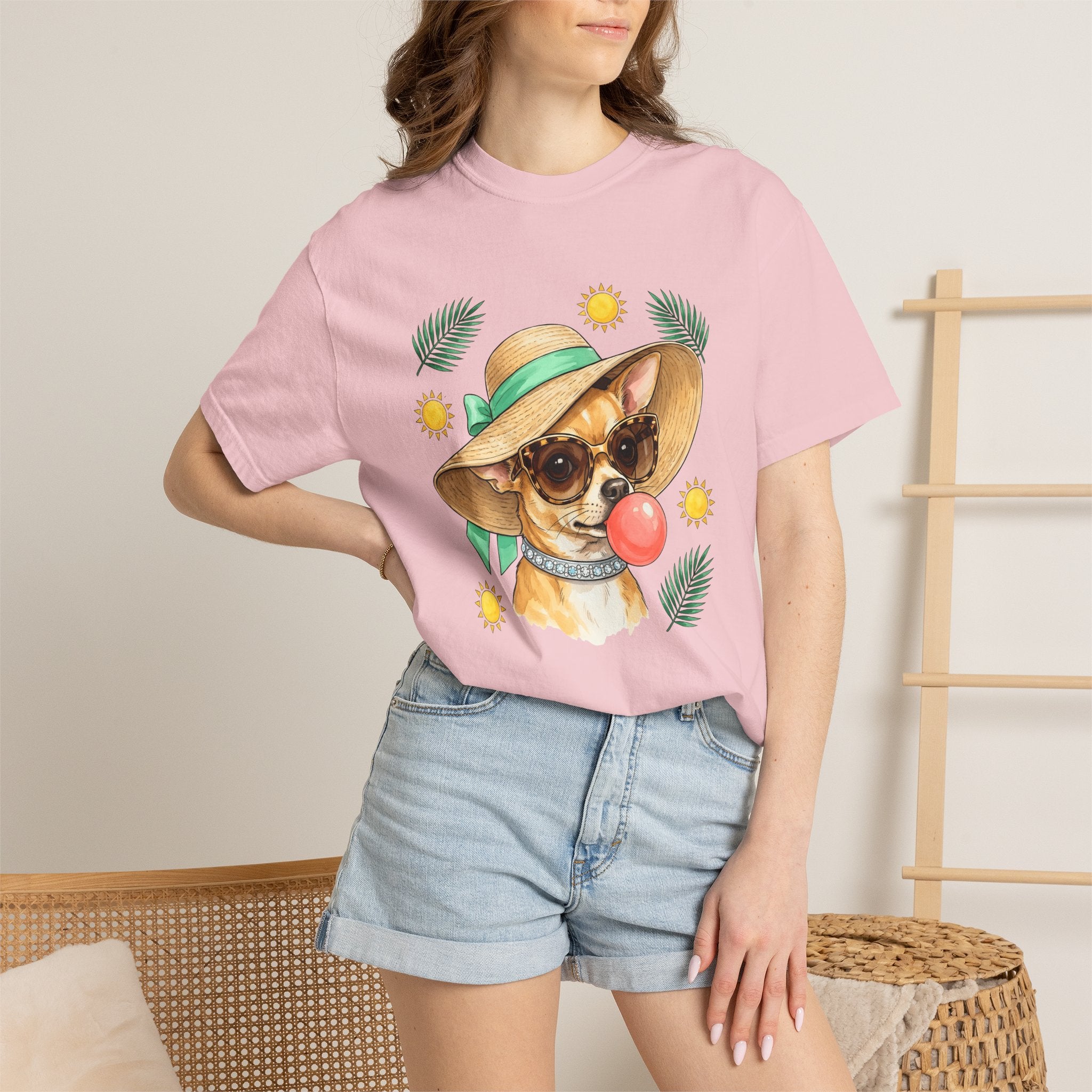 Chihuahua Pet Shirt Dog Holiday Gift Women Pastel Tee Puppy T-Shirt Dog Fan Pup Tshirt Vacation Graphic Line Art Sun Rays Tshirt