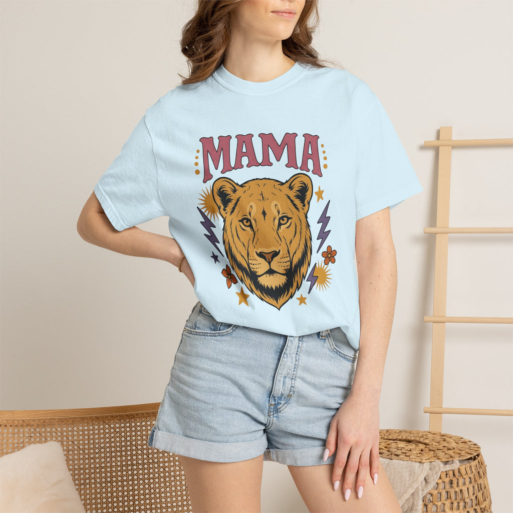 Lion Head Shirt Animals & Flowers Motherhood Gift Women Bold Graphic Tee Lion T-Shirt Wildlife Fan Graphic Design Mom Illustration Retro