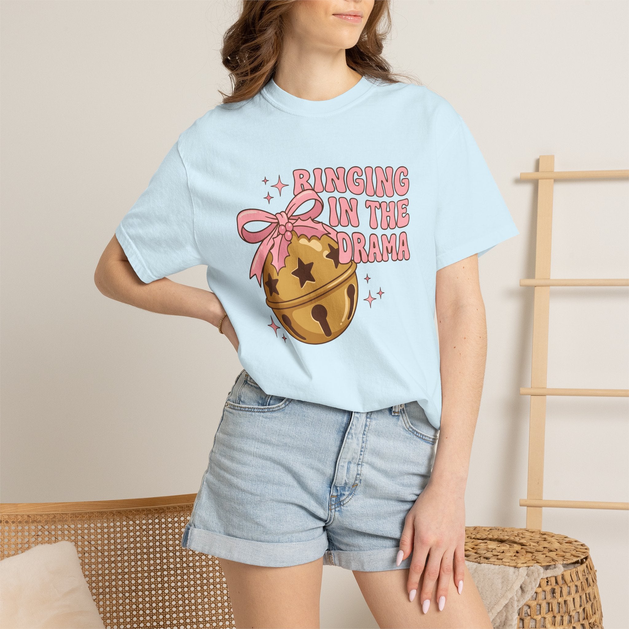 Merry Bell Shirt Christmas Comedy Gift Women Caricature Tee Jingle Bell T-Shirt Xmas Fan Cartoon Tshirt Humor Graphic Old School Knot Tshirt