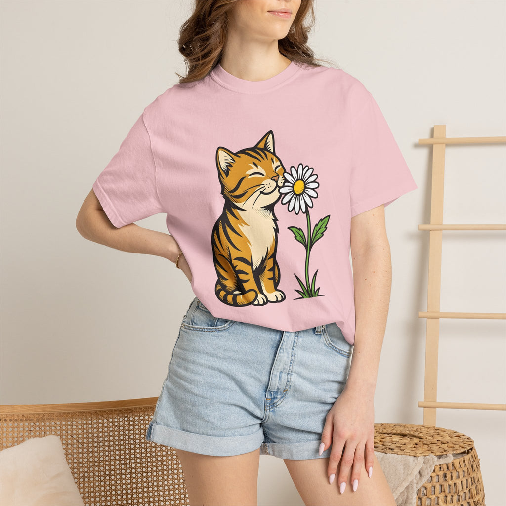 Tabby Cat Shirt Cat Floral Gift Women Cartoon Tee Kitty T-Shirt Cat Fan Feline Tshirt Botanical Graphic Vintage Daisy Flower Tshirt