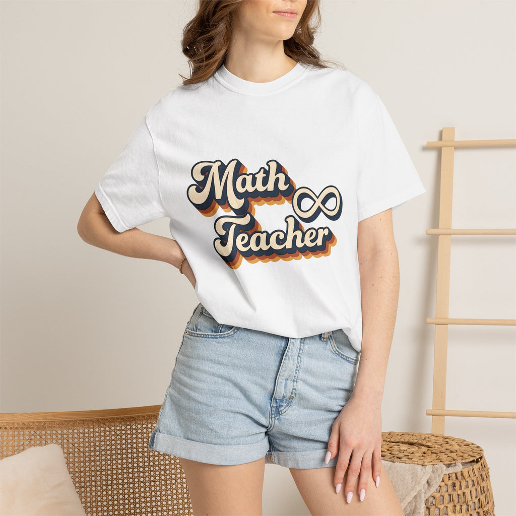 Infinity Sign Shirt Teachers Learning Gift Women Classic Tee Forever Symbol T-Shirt Educator Enthusiast Vintage Tshirt Education Graphic