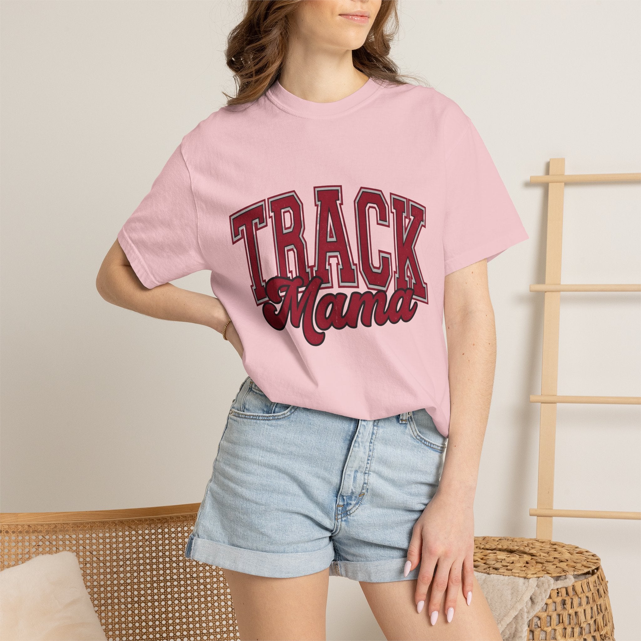 Varsity Lettering Shirt Moms Athletics Gift Women Chunky Tee Monogram T-Shirt Mom Enthusiast Bold Tshirt Sports Graphic Vintage Athletic