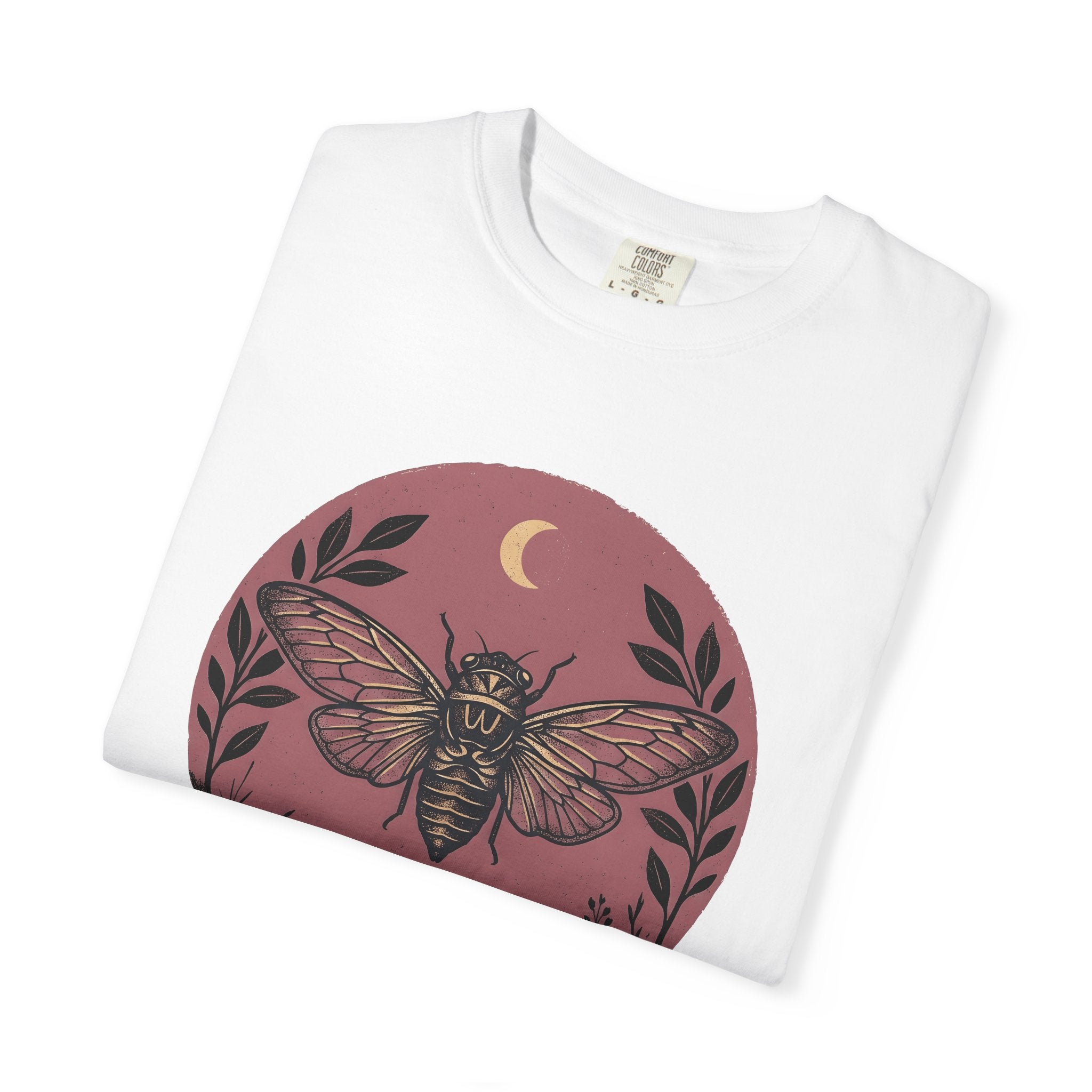 Cicada Insect Shirt Cottagecore Nature Gift Women Boho Tee Bug T-Shirt Homesteader Fan Hippie Tshirt Environmental Graphic Vintage Moon
