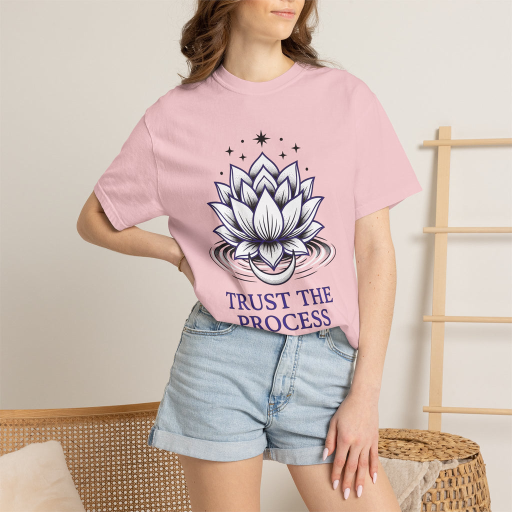 Water Lily Shirt Boho Chic Mindfulness Gift Women Zen Tee Lotus T-Shirt Hippie Enthusiast Minimalist Tshirt Meditation Graphic Patterned