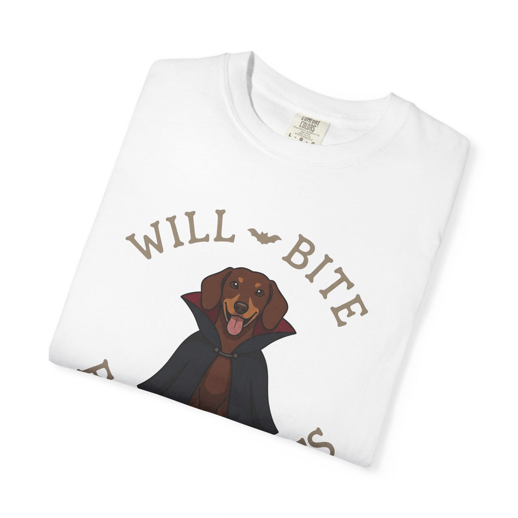 Dachshund Vampire Shirt Dog Holiday Gift Women Anime Tee Wiener Dog T-Shirt Dog Fan Cartoon Tshirt Seasonal Graphic Sketch Bat Tshirt