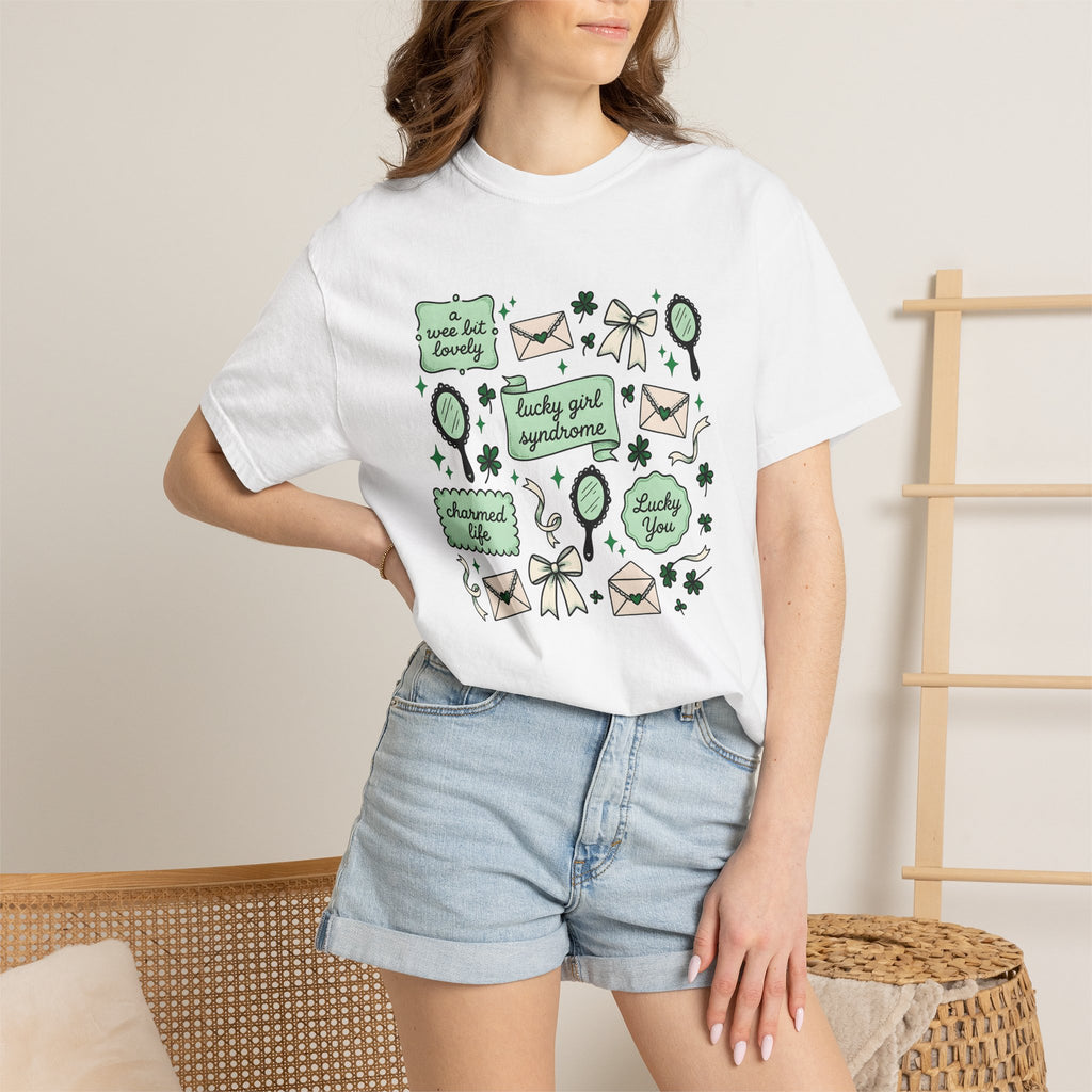 Shamrock Art Shirt St Patrick's Day Prosperity Gift Women Line Art Tee Clover T-Shirt St Patricks Fan Illustration Graphic Antique Bow Tie