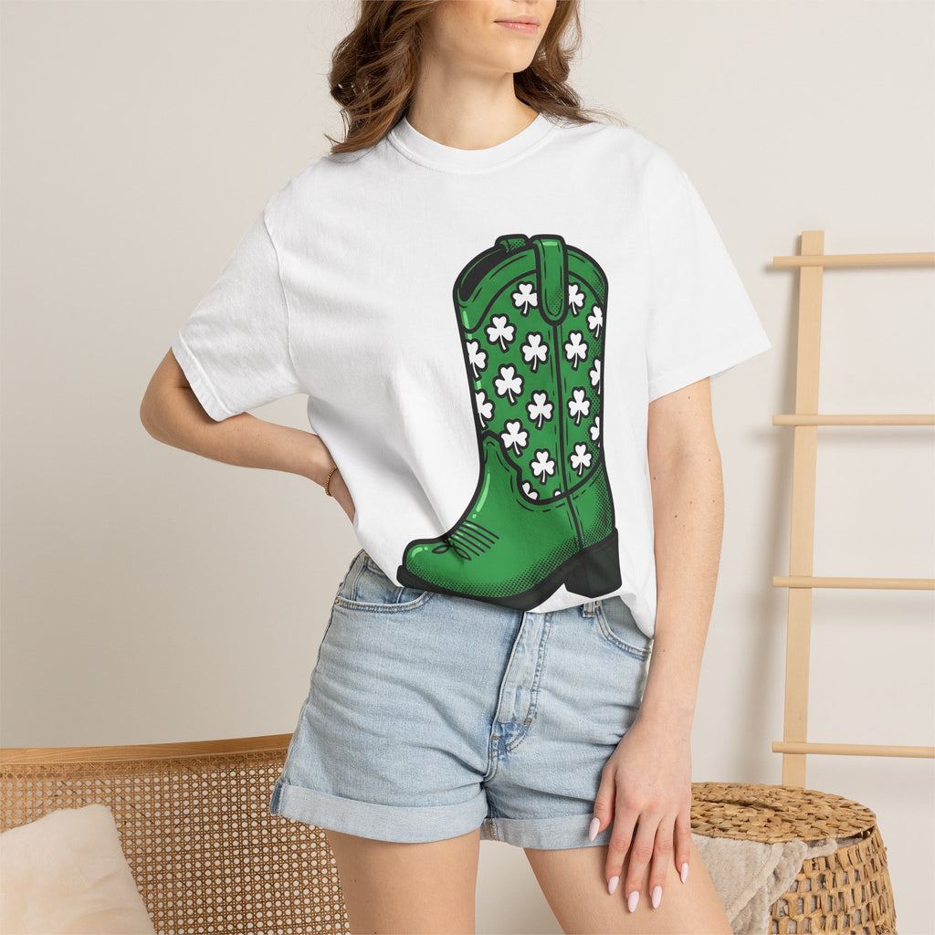 Western Boot Shirt St Patrick's Day Country Gift Women Graphic Tee Cowboy Boot T-Shirt Luck Fan Illustrated Tshirt Rural Graphic Retro
