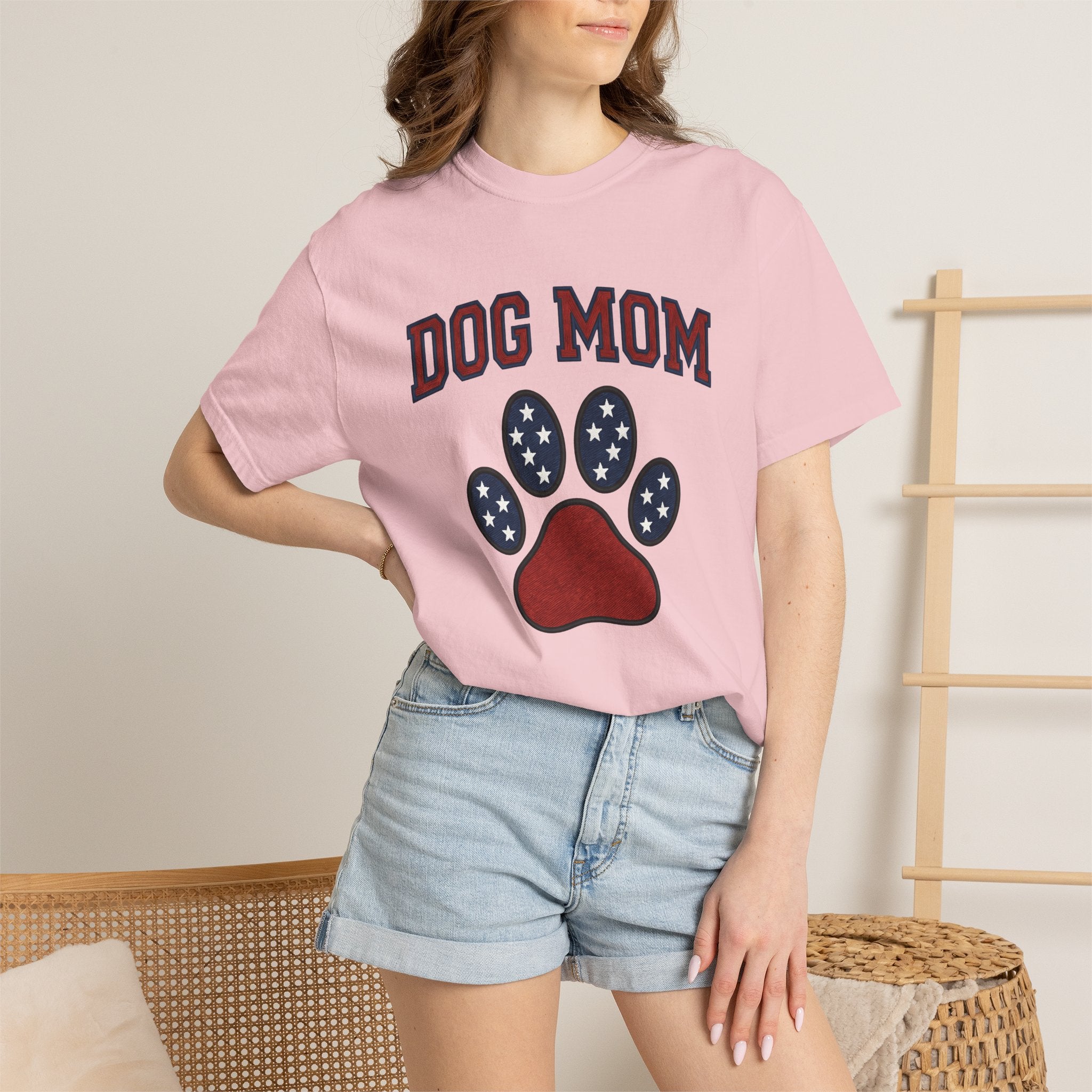 Puppy Paw Shirt Dog Mom Creature Gift Women Retro Tee Dog Paw T-Shirt Dog Mom Fan Vintage Tshirt Beast Graphic Stitched Star Pattern Tshirt