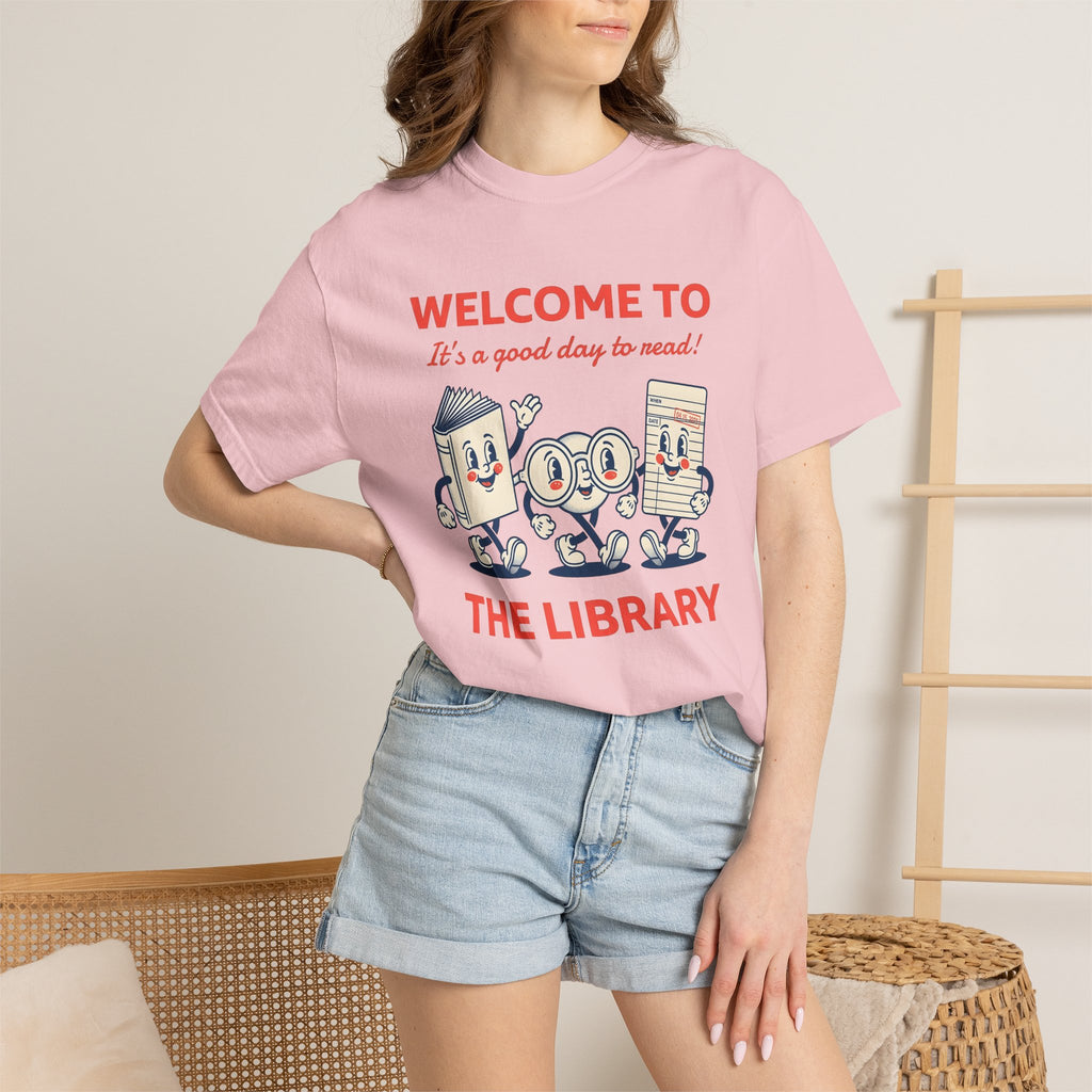 Novel Cartoon Shirt Teachers Literacy Gift Women Vintage Tee Comic Strip T-Shirt Educator Enthusiast Distressed Tshirt Reading Graphic Retro