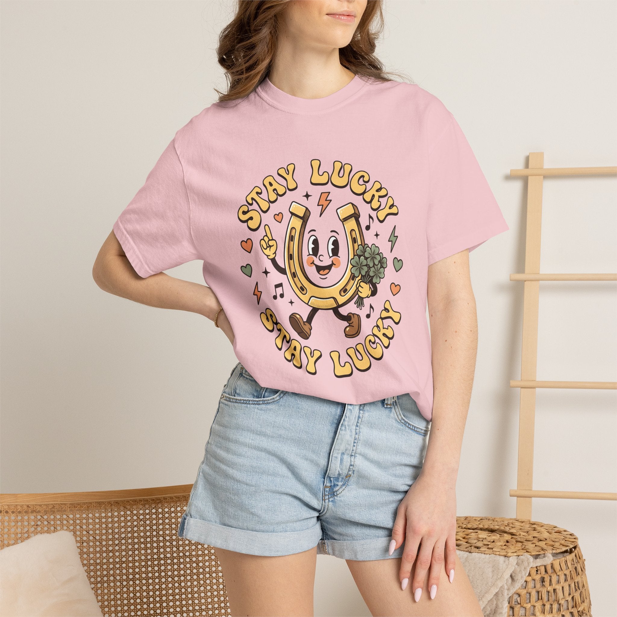 Horseshoe Shirt St. Patrick's Day Luck Gift Women Cartoon Tee Horseshoe T-Shirt Irish Fan Comic Tshirt Fortune Graphic Retro Shamrock Tshirt