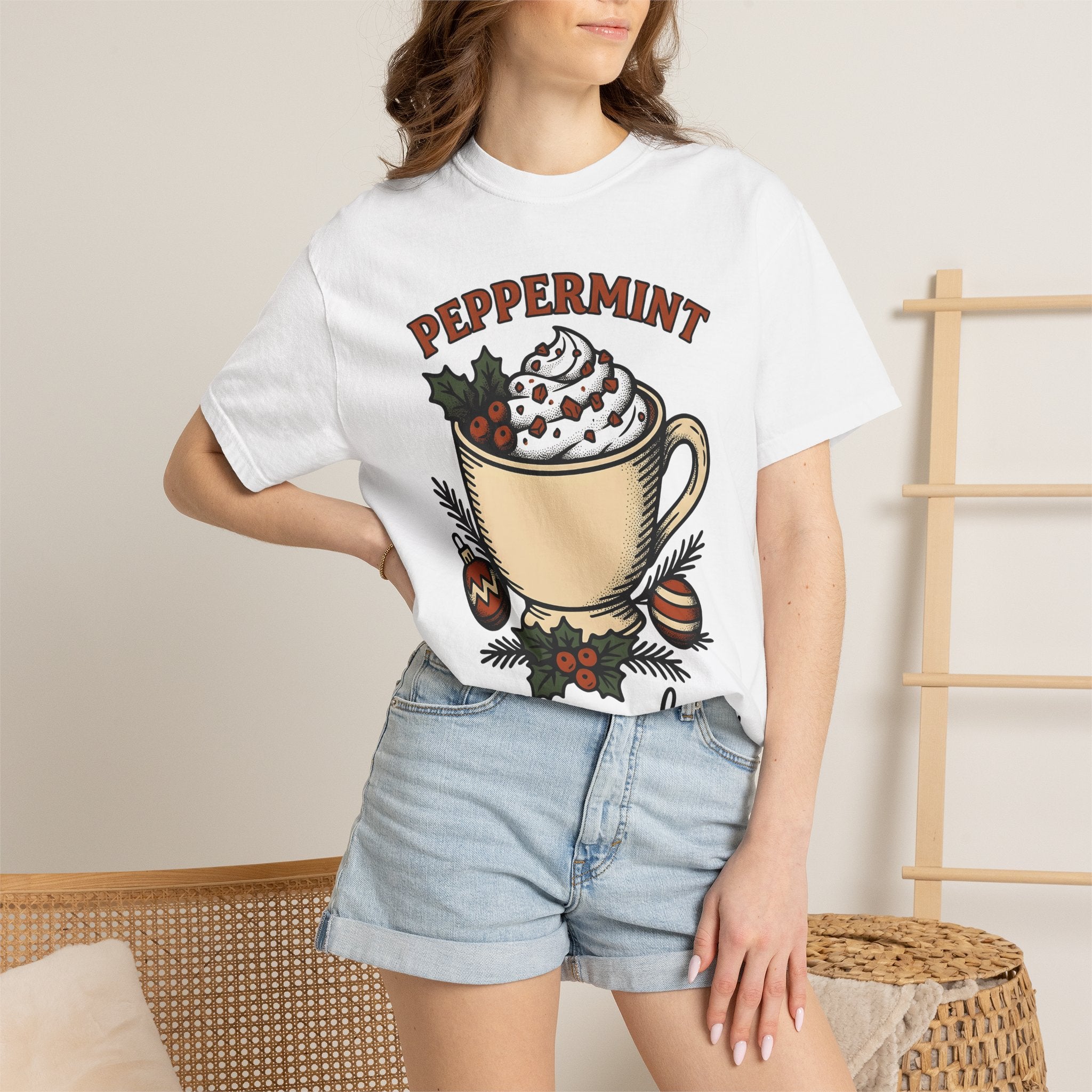 Coffee Cup Shirt Christmas Latte Gift Women Classic Tee Mug T-Shirt Xmas Fan Coffee Cupping Tshirt Cappuccino Graphic Doodle Holly Branches