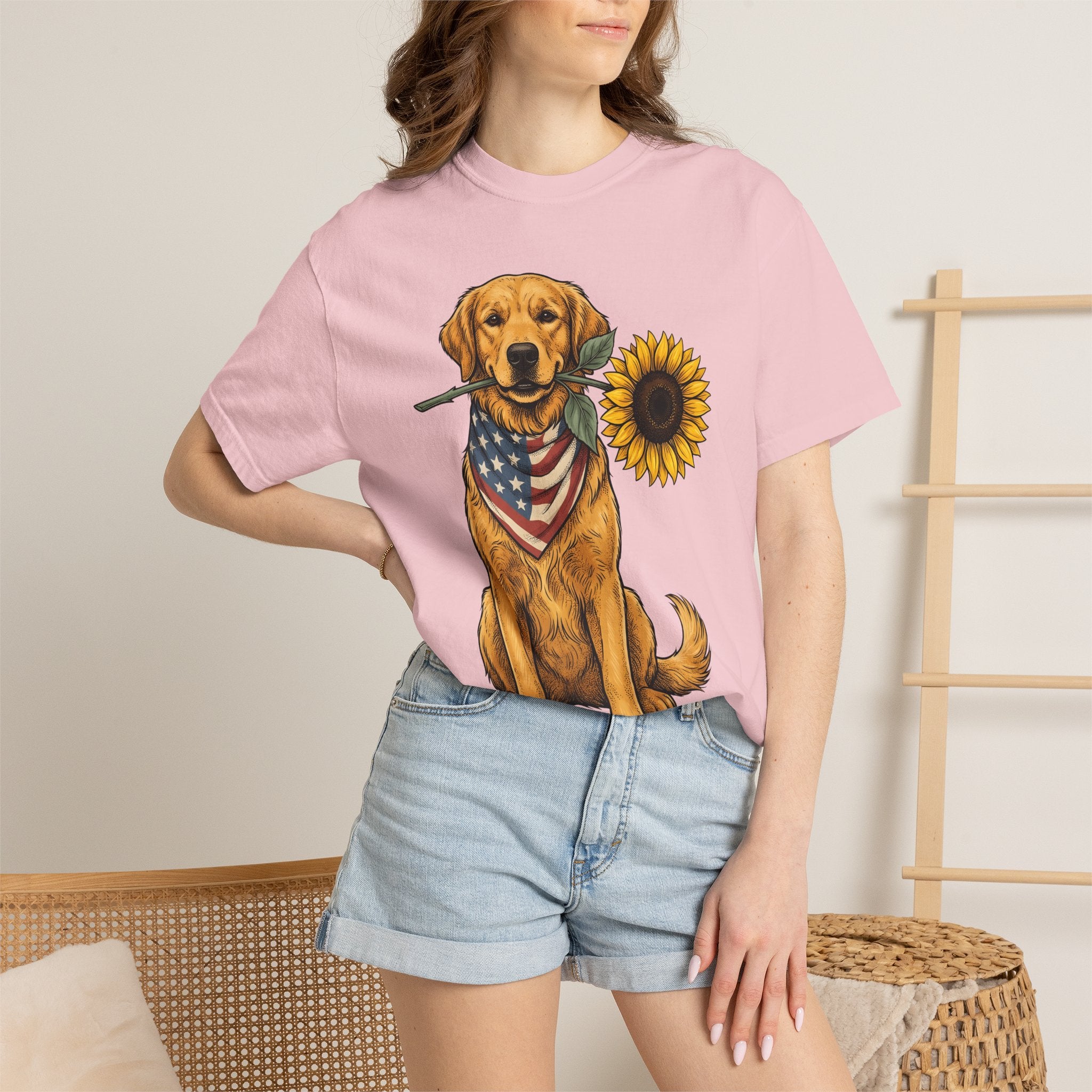 Golden Retriever Shirt Dog Patriotic Gift Women Vintage Tee Retriever T-Shirt Dog Fan Retro Tshirt American Graphic Hand Drawn Sunflower