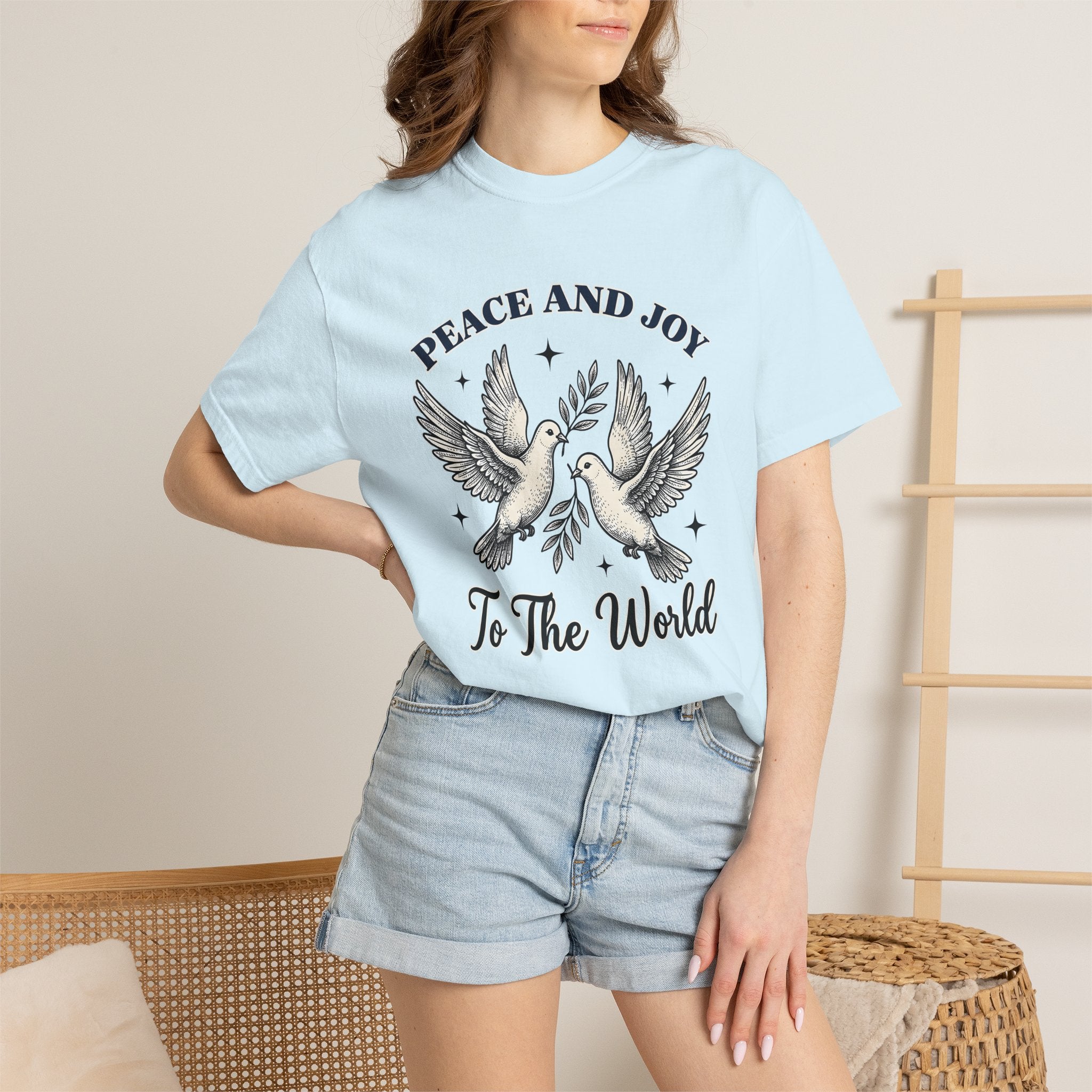 Dove Pair Shirt Christmas Peace Gift Women Vintage Tee Pigeon T-Shirt Xmas Fan Retro Tshirt Harmony Graphic Hand Drawn Olive Branch Tshirt