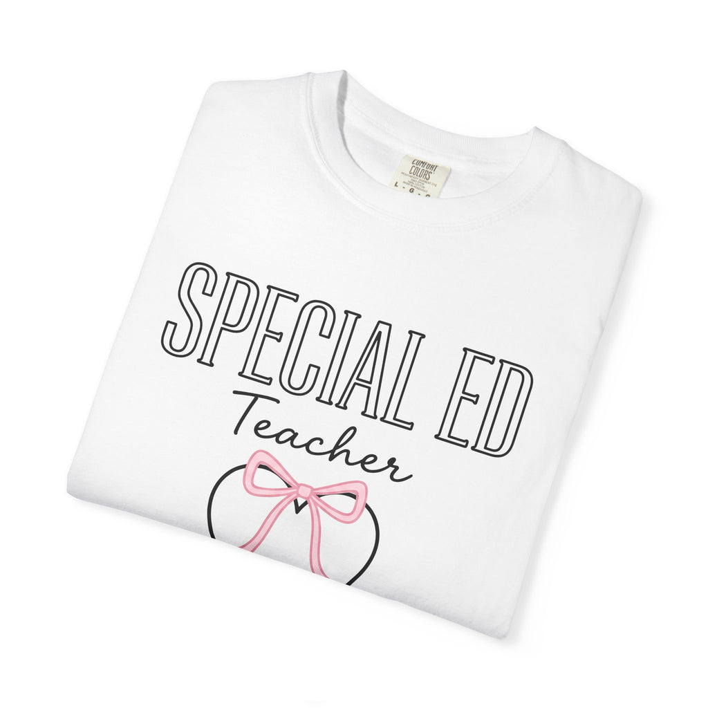 Love Ribbon Shirt Teacher Thanks Gift Women Lovable Tee Bow T-Shirt Educator Enthusiast Adorable Tshirt Appreciation Graphic Sleek Knot