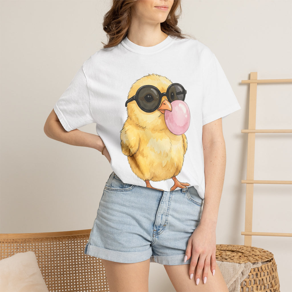 Baby Chick Glasses Shirt Easter Wildlife Gift Women Kawaii Tee Chick T-Shirt Easter Fan Chickadee Graphic Tshirt Brushstroke Chewing Gum
