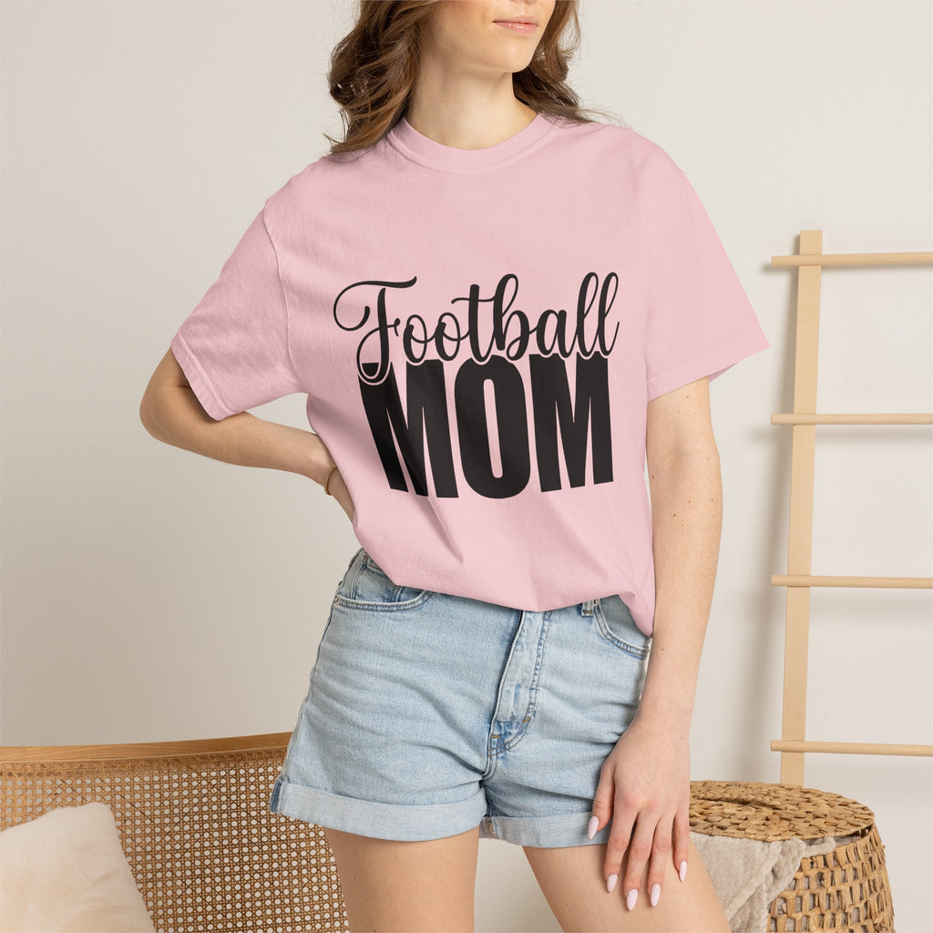 Active Mom Shirt Sports Mom Kin Gift Women Calligraphy Tee Fitness Mom T-Shirt Athlete Mom Enthusiast Lettering Tshirt Family Graphic