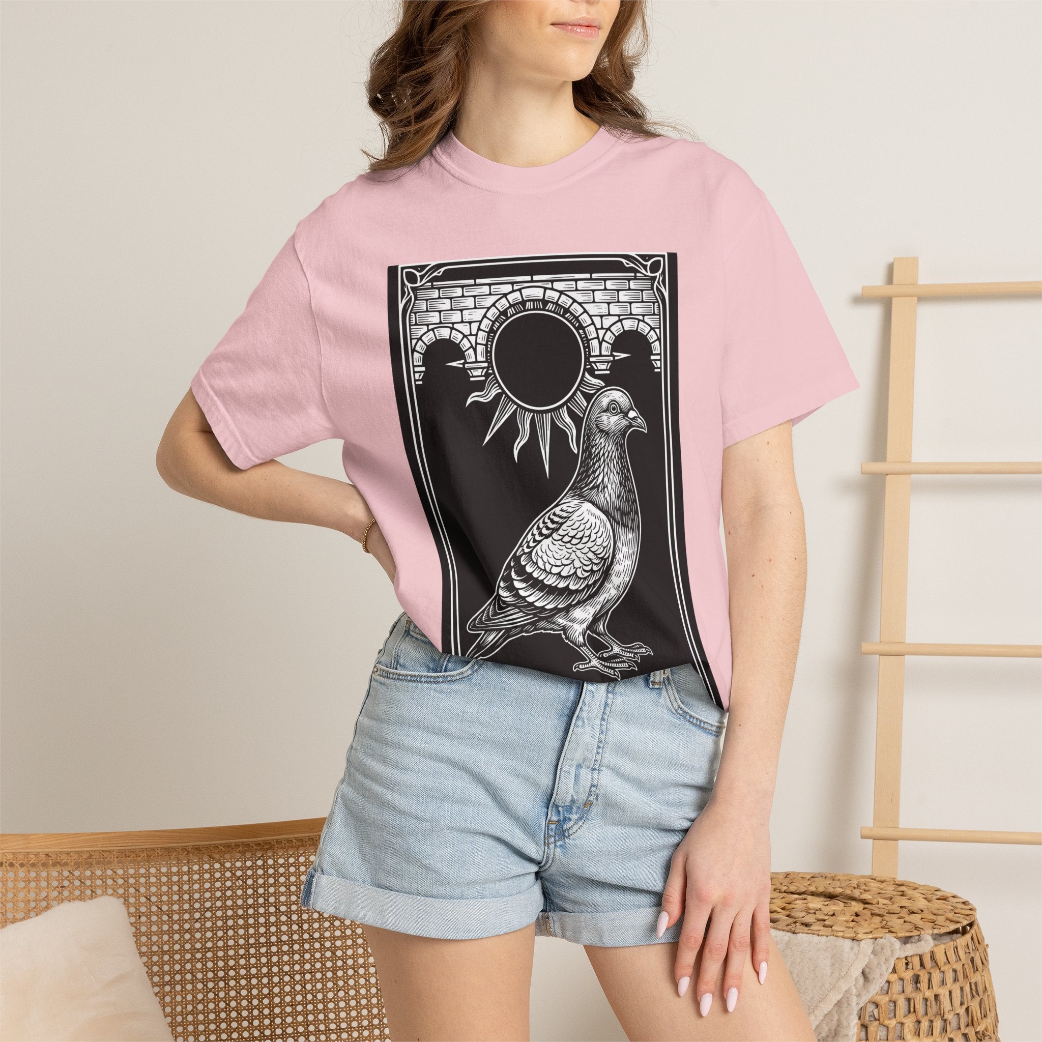 Dove Tarot Card Shirt Animals Mystic Gift Women Dark Tee Tarot Card T-Shirt Creature Fan Gothic Tshirt Occult Graphic Retro Sunlight Tshirt