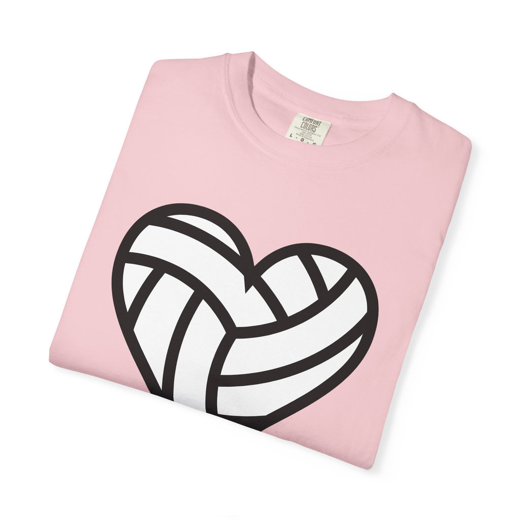 Woven Heart Shirt Moms Family Gift Women Minimalist Tee Heart T-Shirt Mom Fan Simple Tshirt Clan Graphic Modern Bold Lines Tshirt