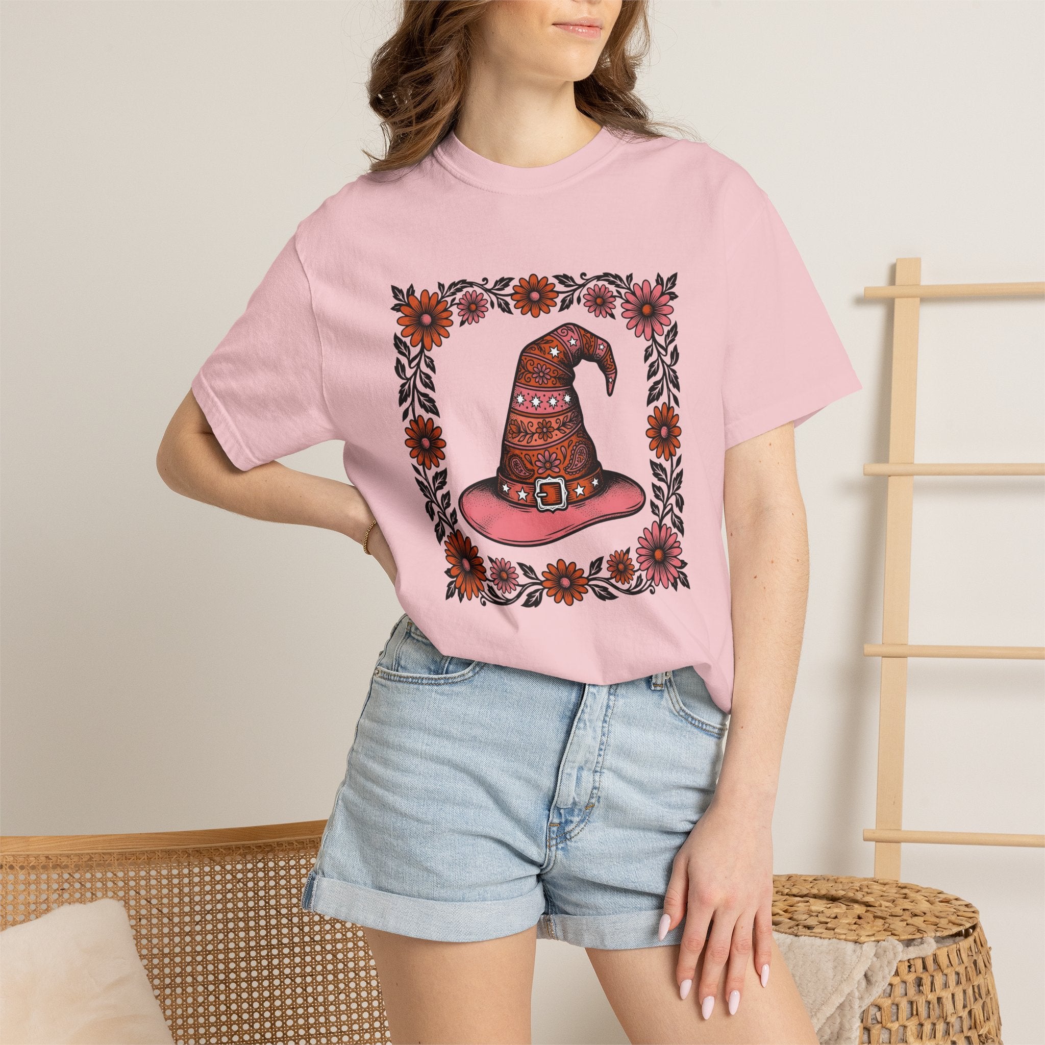 Magic Hat Shirt Halloween Bouquet Gift Women Line Art Tee Top Hat T-Shirt Spooky Fan Witch Hat Tshirt Floral Graphic Ink Drawing Petal